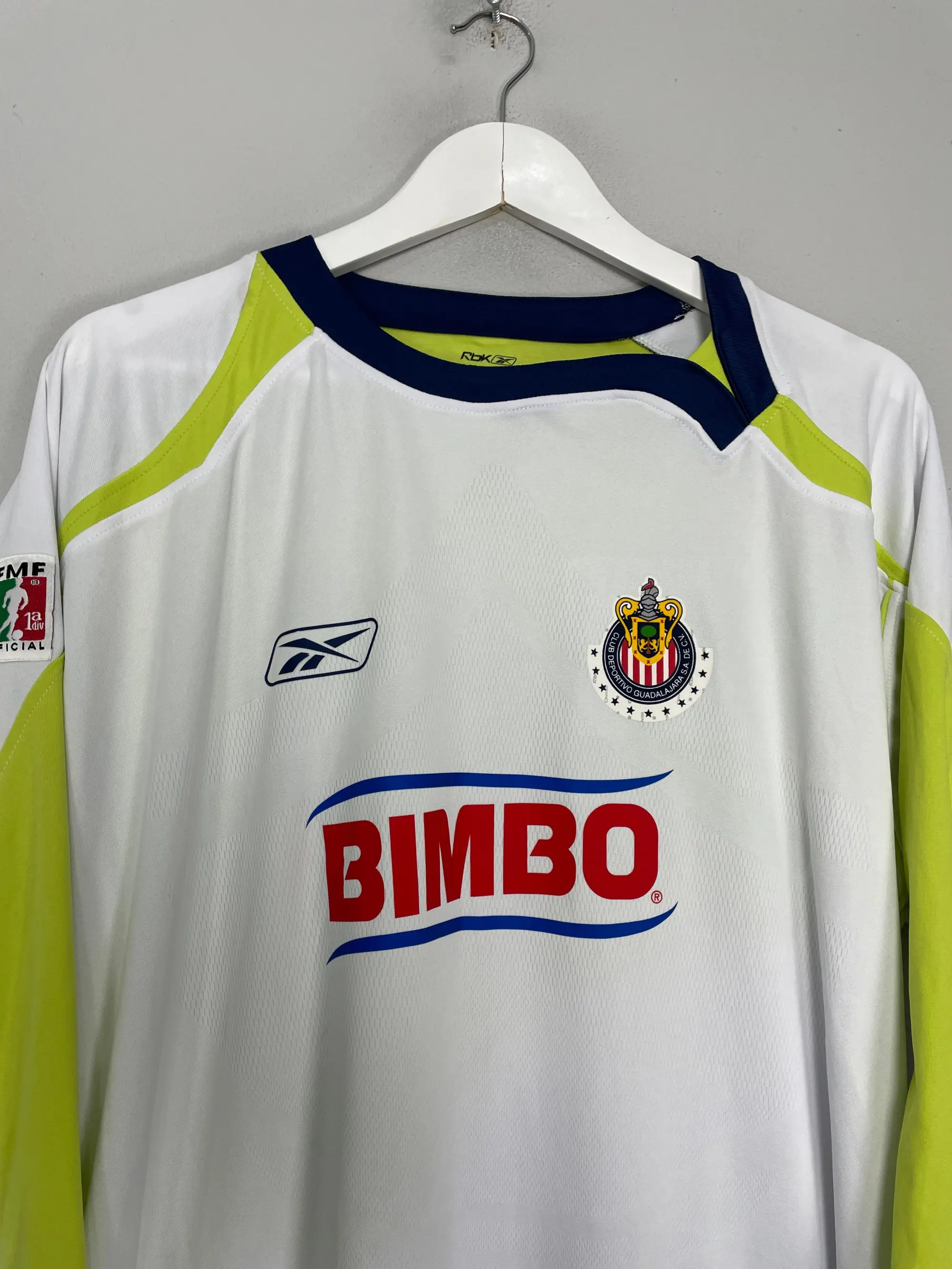 CULT KITS - 2007/08 CHIVAS GUADALAJARA CHICHARITO #25 L/S AWAY SHIRT (XL) REEBOK