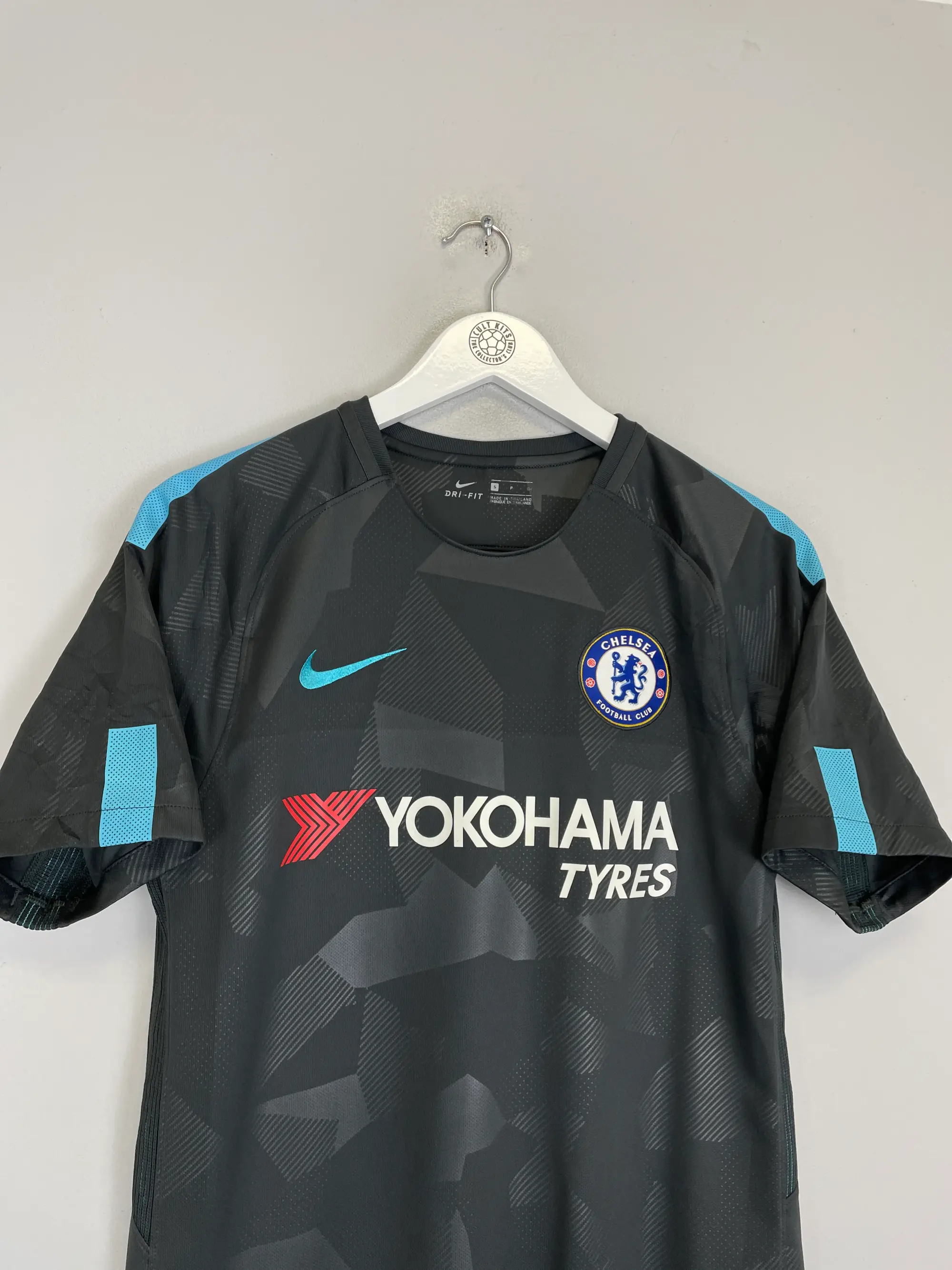 CULT KITS - 2017/18 CHELSEA RUDIGER #2 THIRD SHIRT (S) NIKE