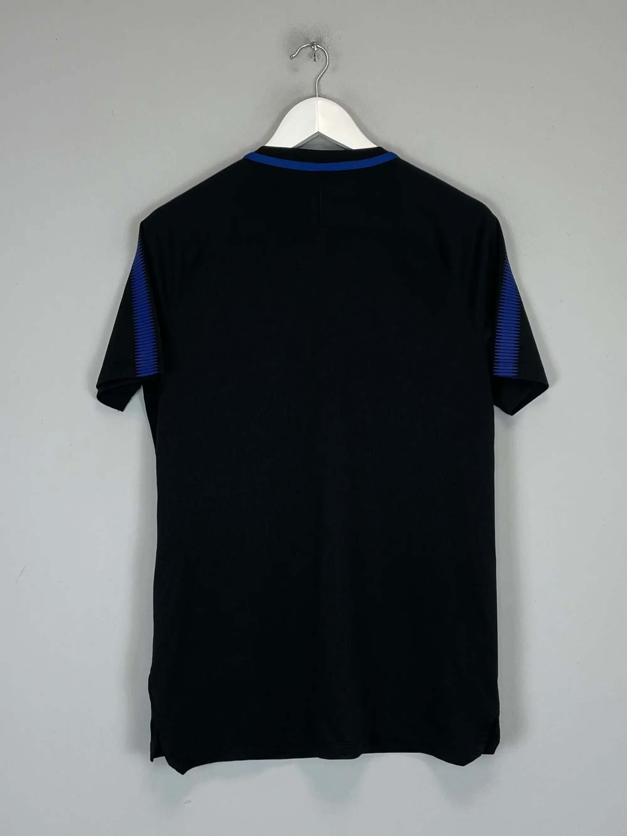 CULT KITS - 2018/19 CHELSEA TRAINING SHIRT (M) NIKE