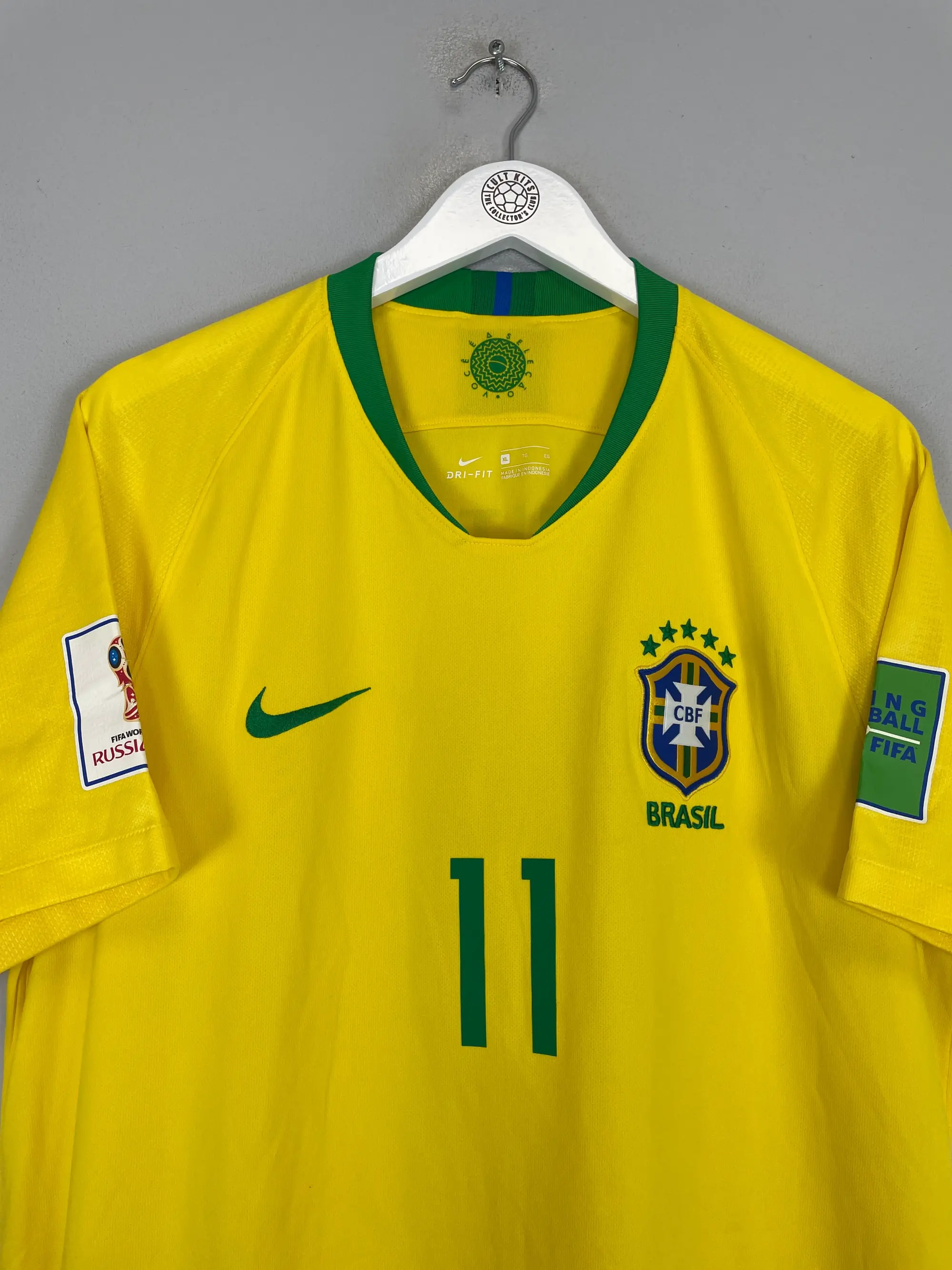 CULT KITS - 2018/19 BRAZIL COUTINHO #10 HOME SHIRT (XL) NIKE