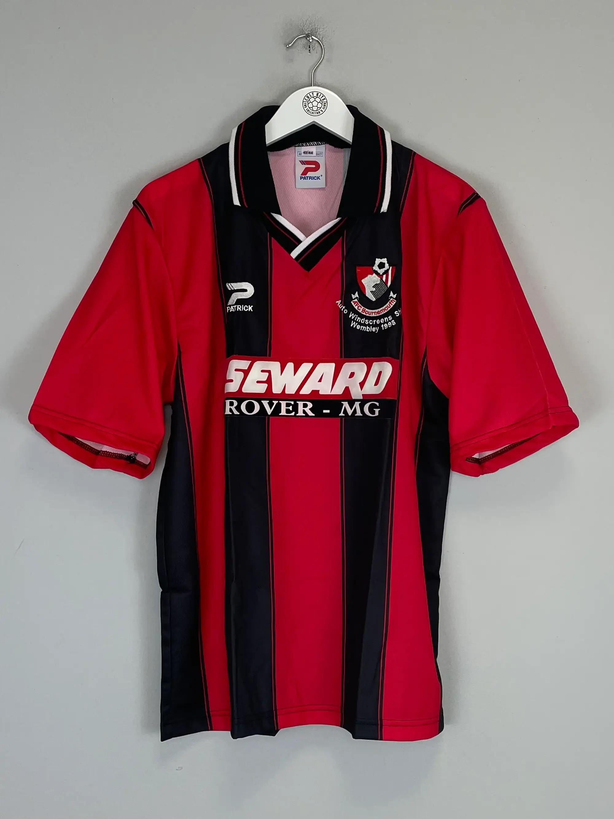 CULT KITS - 1998/00 BOURNEMOUTH *WEMBLEY 98* MINT HOME SHIRT (L) PATRICK