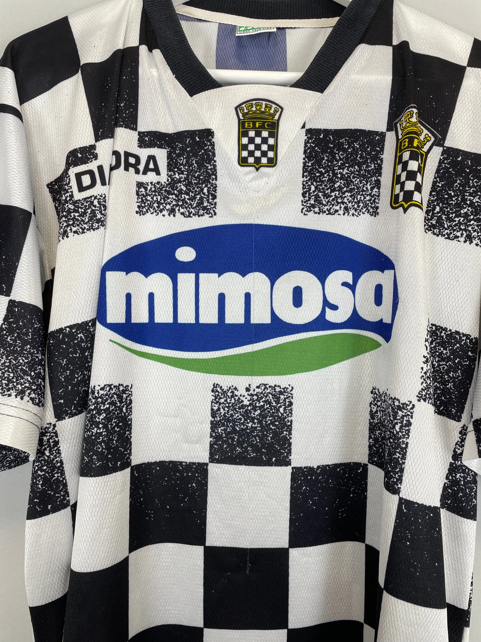CULT KITS - 1994/96 BOAVISTA HOME SHIRT (L) DIADORA