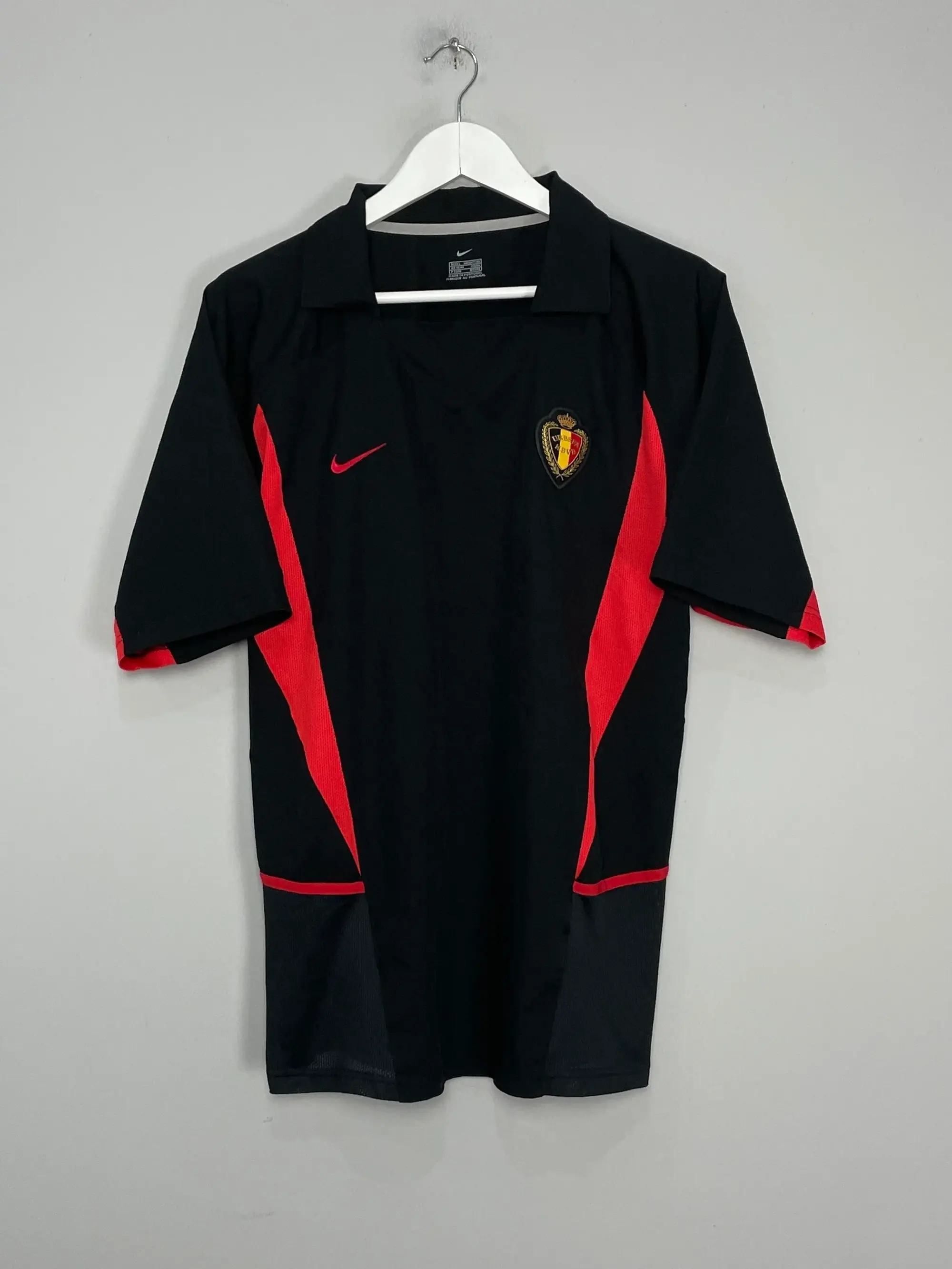 CULT KITS - 2002/04 BELGIUM AWAY SHIRT (L) NIKE