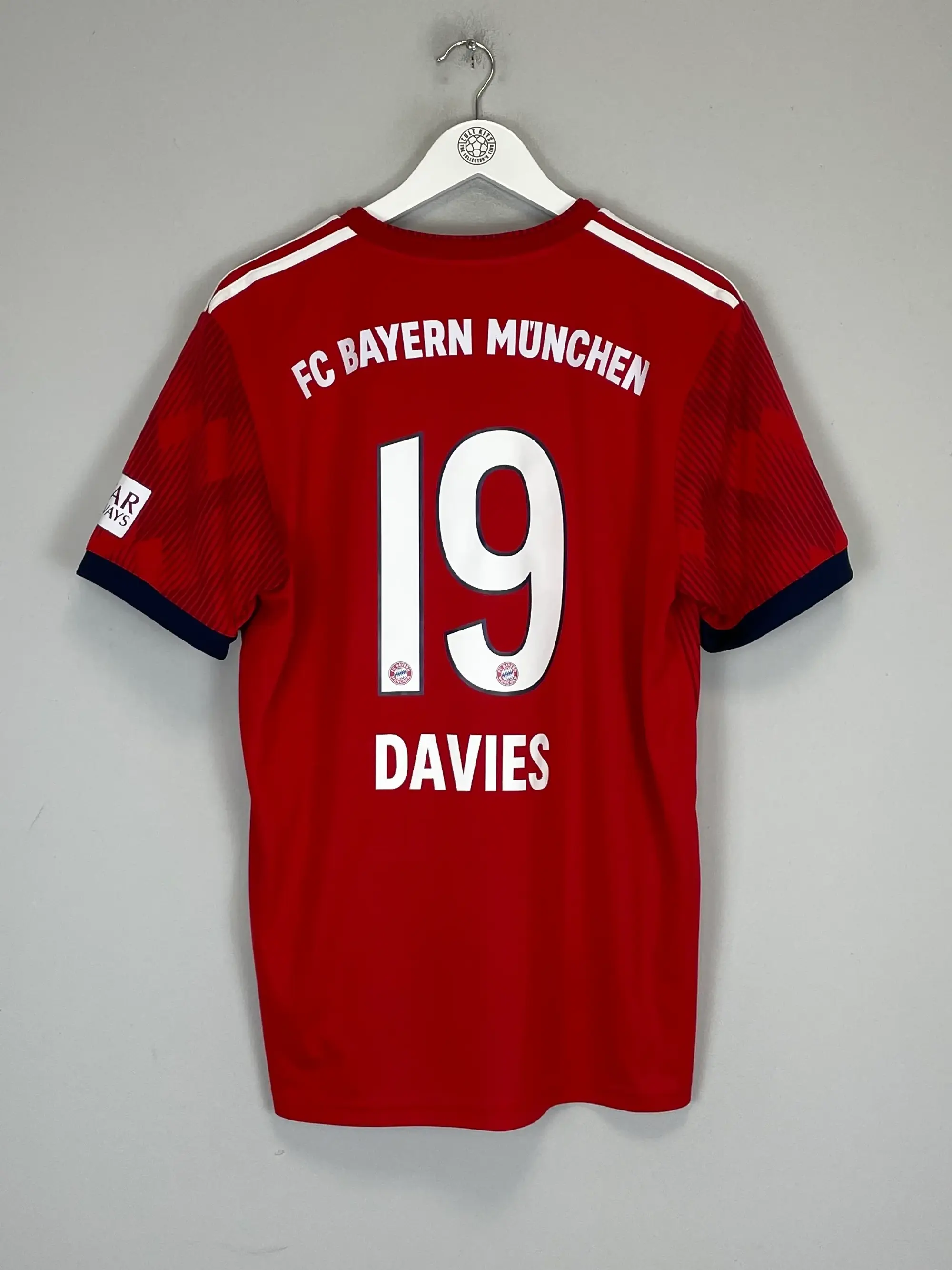 CULT KITS - 2018/19 BAYERN MUNICH DAVIES #19 HOME SHIRT (L) ADIDAS