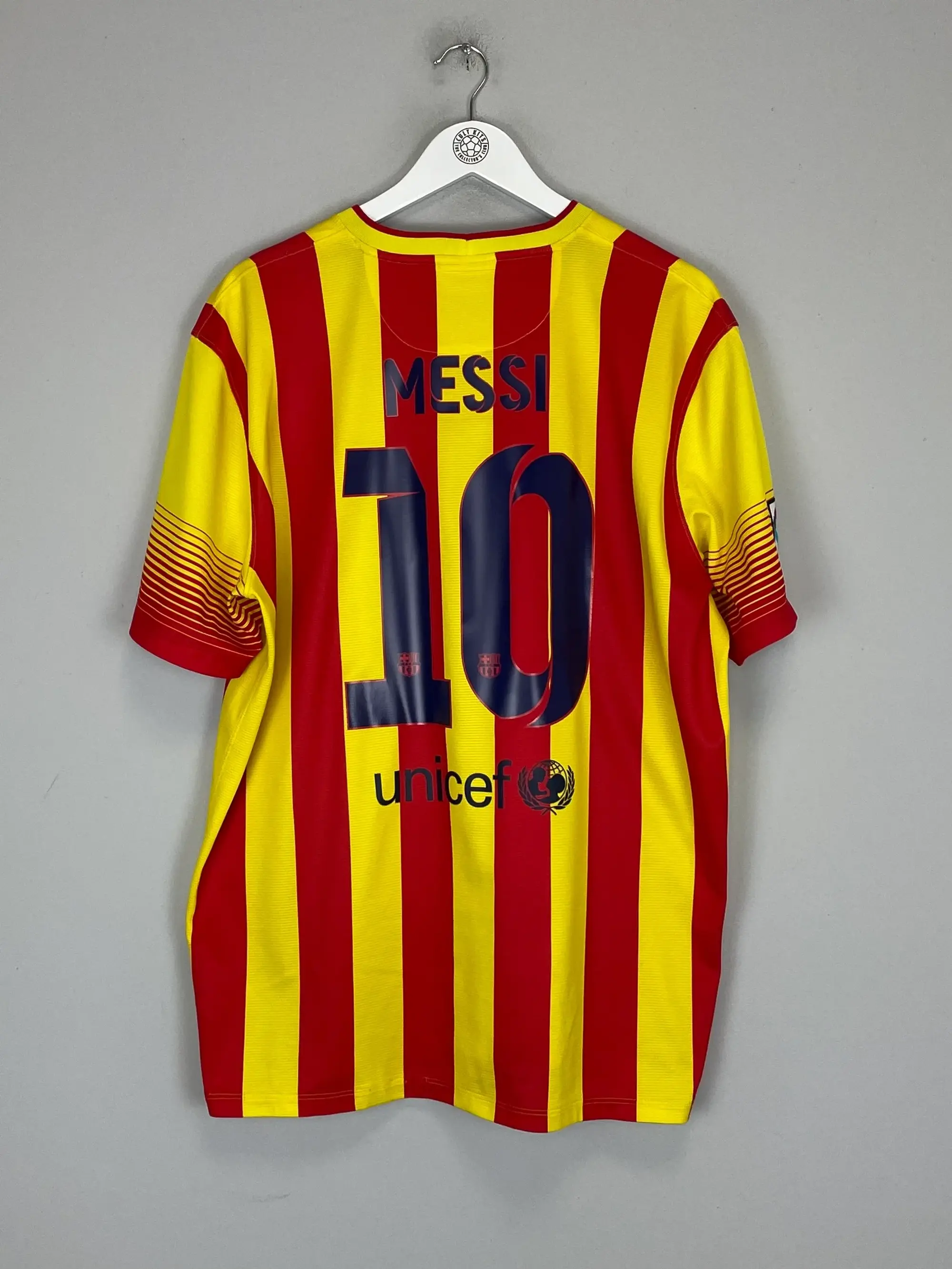 CULT KITS - 2013/15 BARCELONA MESSI #10 AWAY SHIRT (XL) NIKE