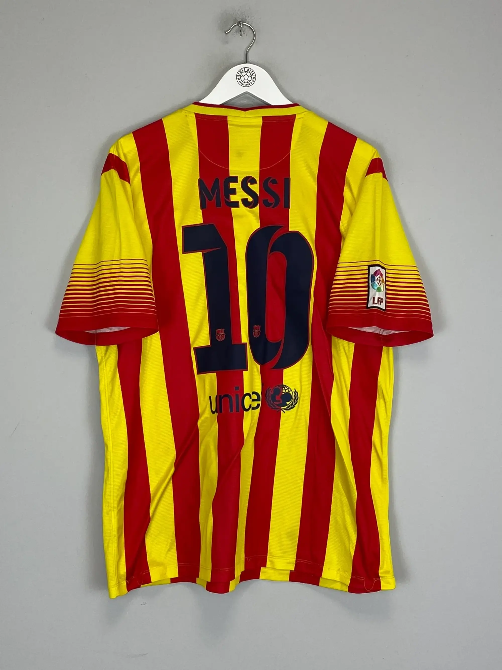 CULT KITS - 2013/14 BARCELONA MESSI #10 AWAY SHIRT (XL) NIKE