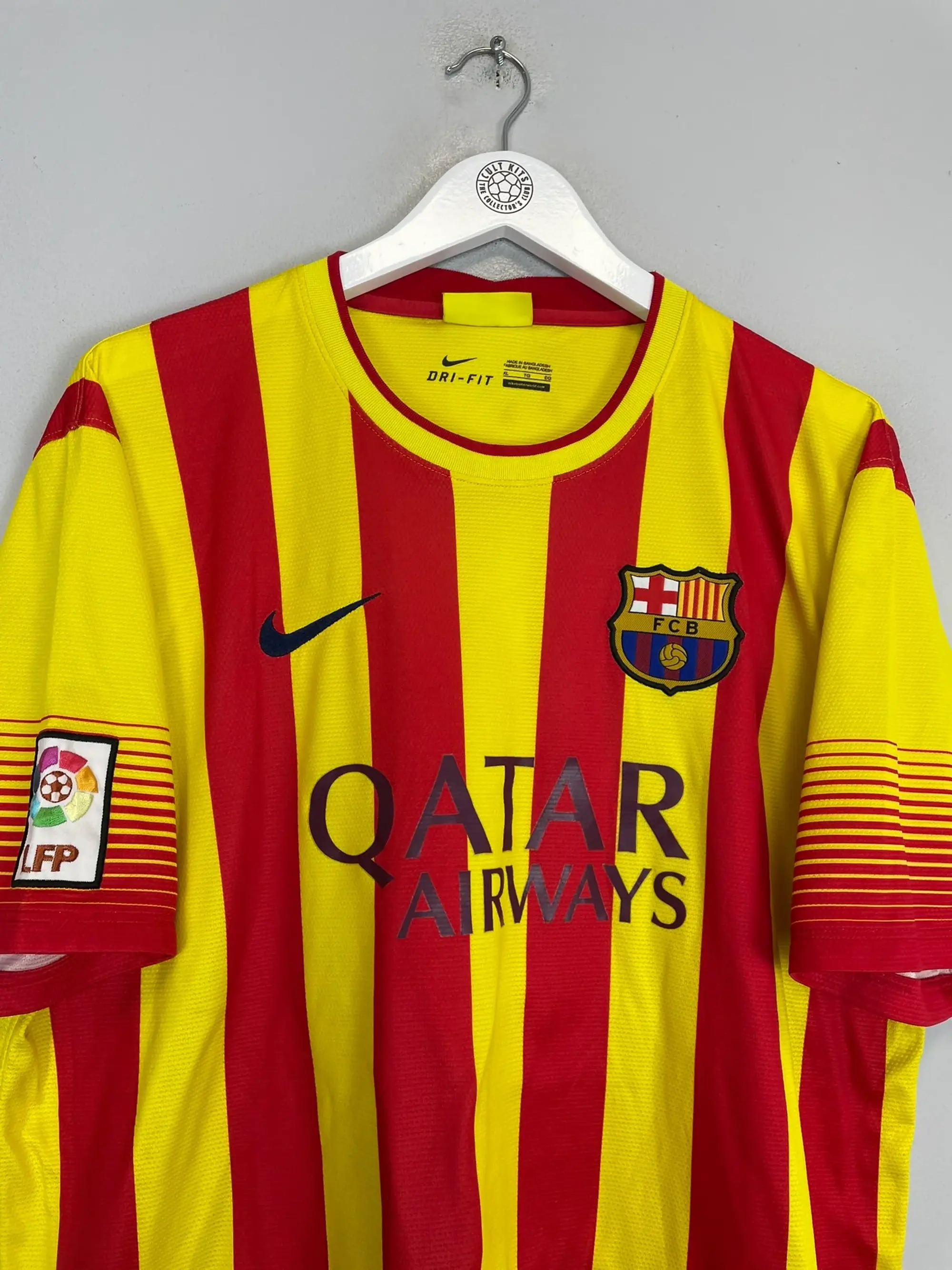CULT KITS - 2013/14 BARCELONA MESSI #10 AWAY SHIRT (XL) NIKE