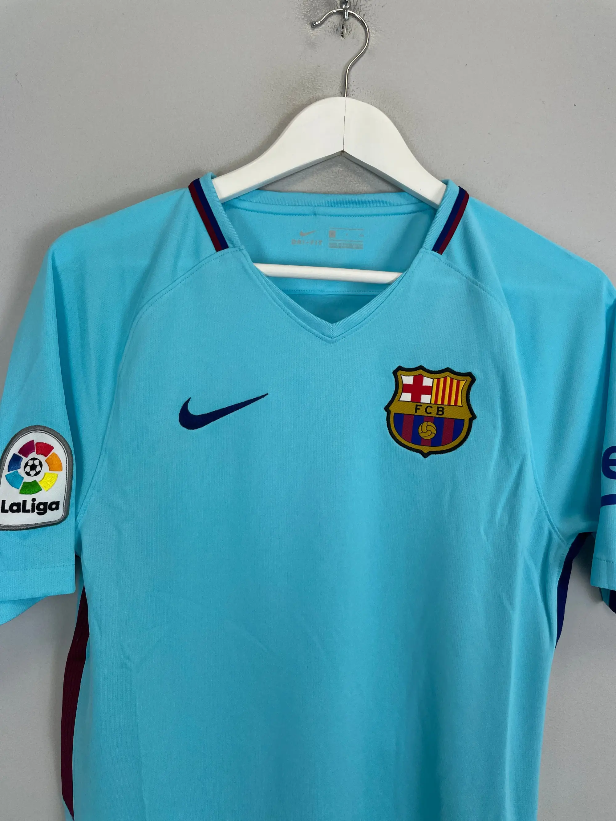 CULT KITS - 2017/18 BARCELONA MESSI #10 AWAY SHIRT (S) NIKE