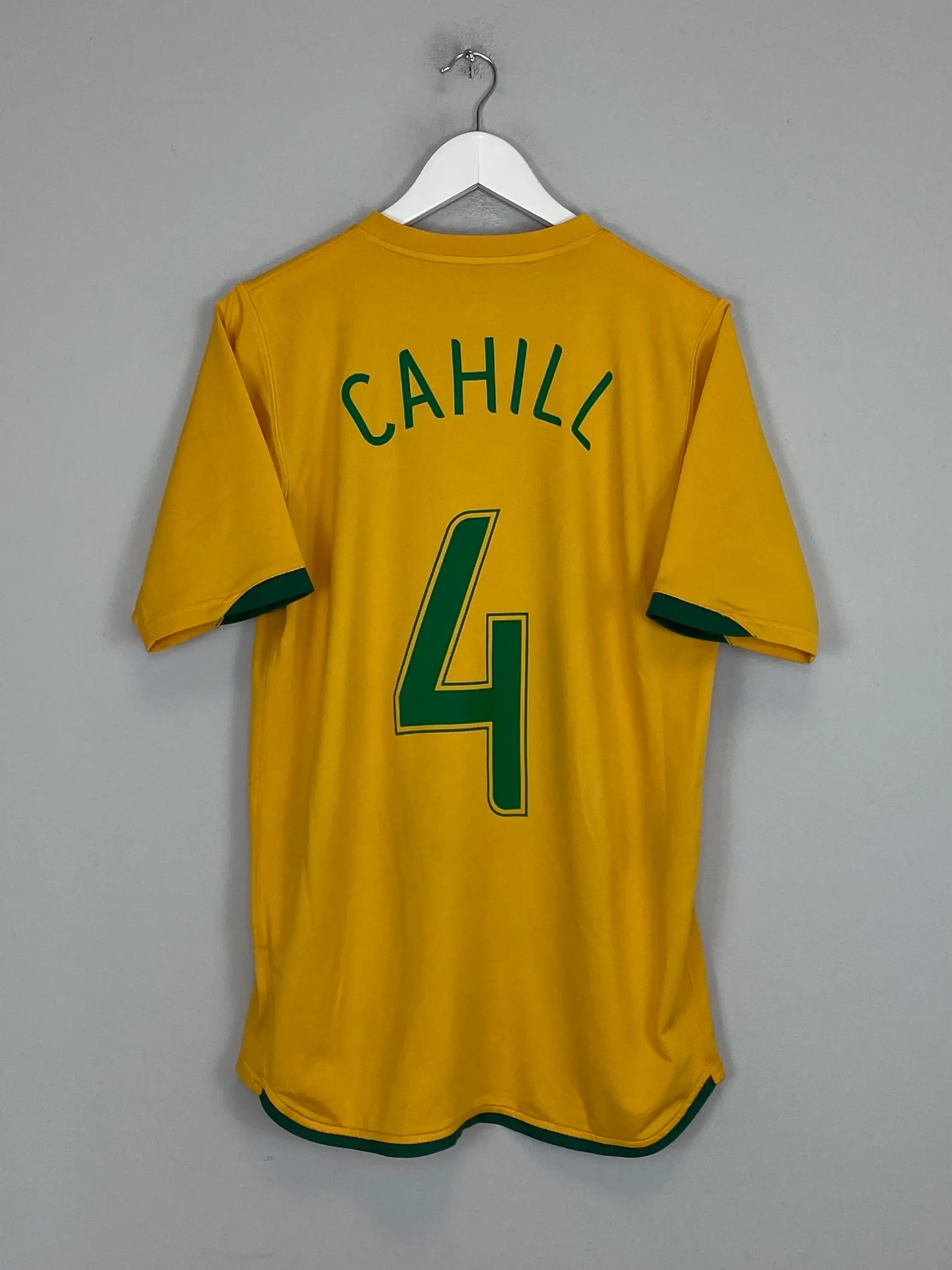 CULT KITS - 2006/08 AUSTRALIA CAHILL #4 HOME SHIRT (S) NIKE
