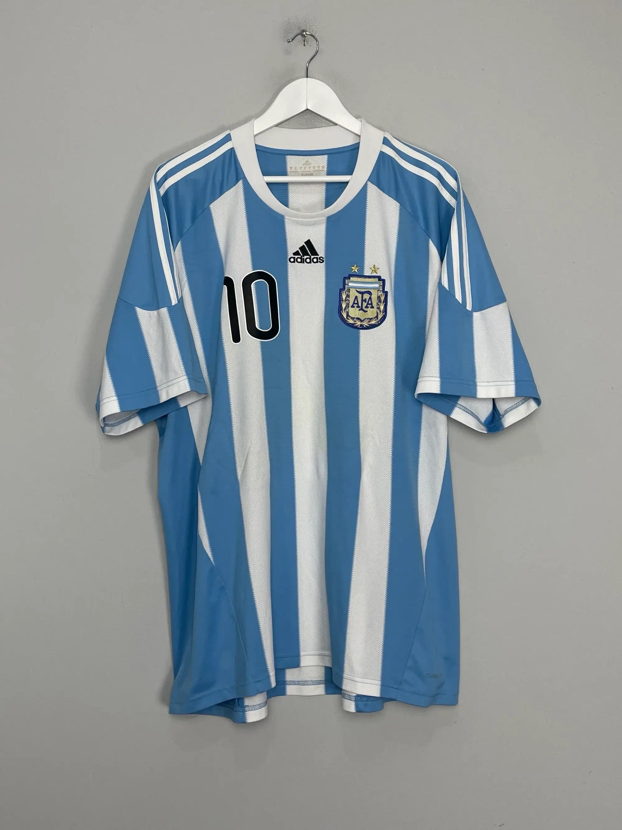 CULT KITS - 2011/12 ARGENTINA MESSI #10 HOME SHIRT (XL) ADIDAS