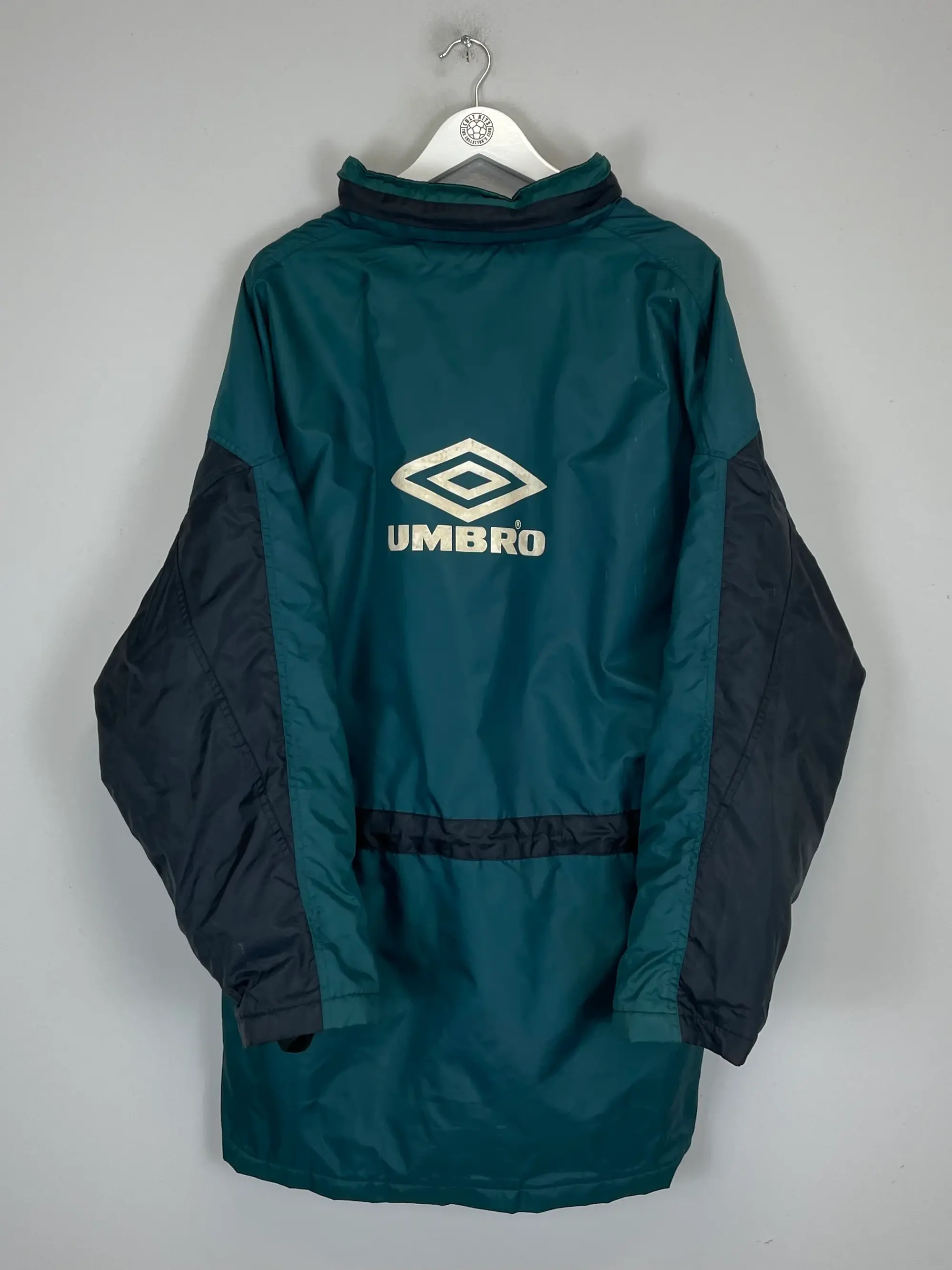CULT KITS - 1992/93 AJAX BENCH COAT (XL) UMBRO