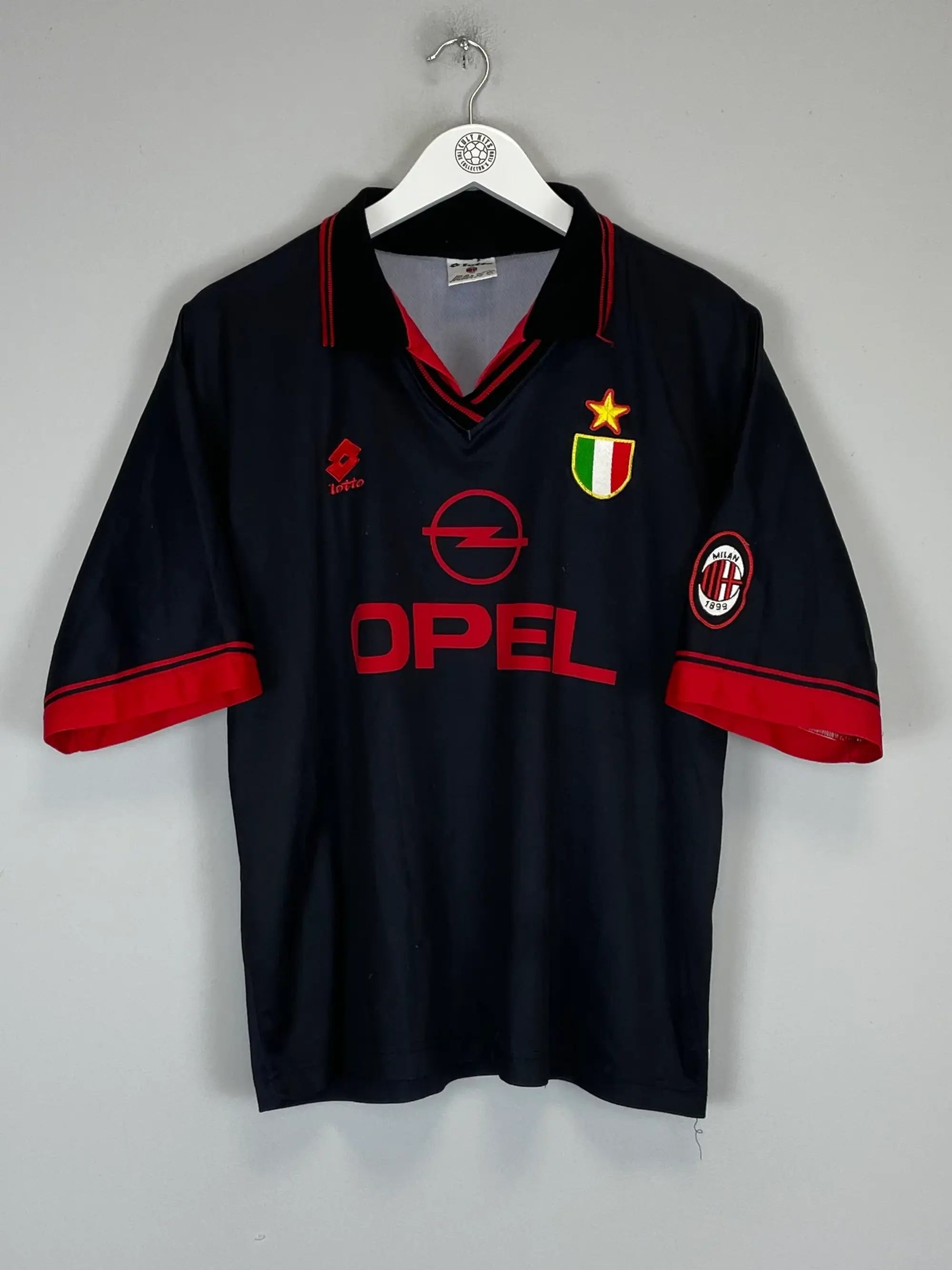 CULT KITS - 1996/97 AC MILAN THIRD SHIRT (M) LOTTO