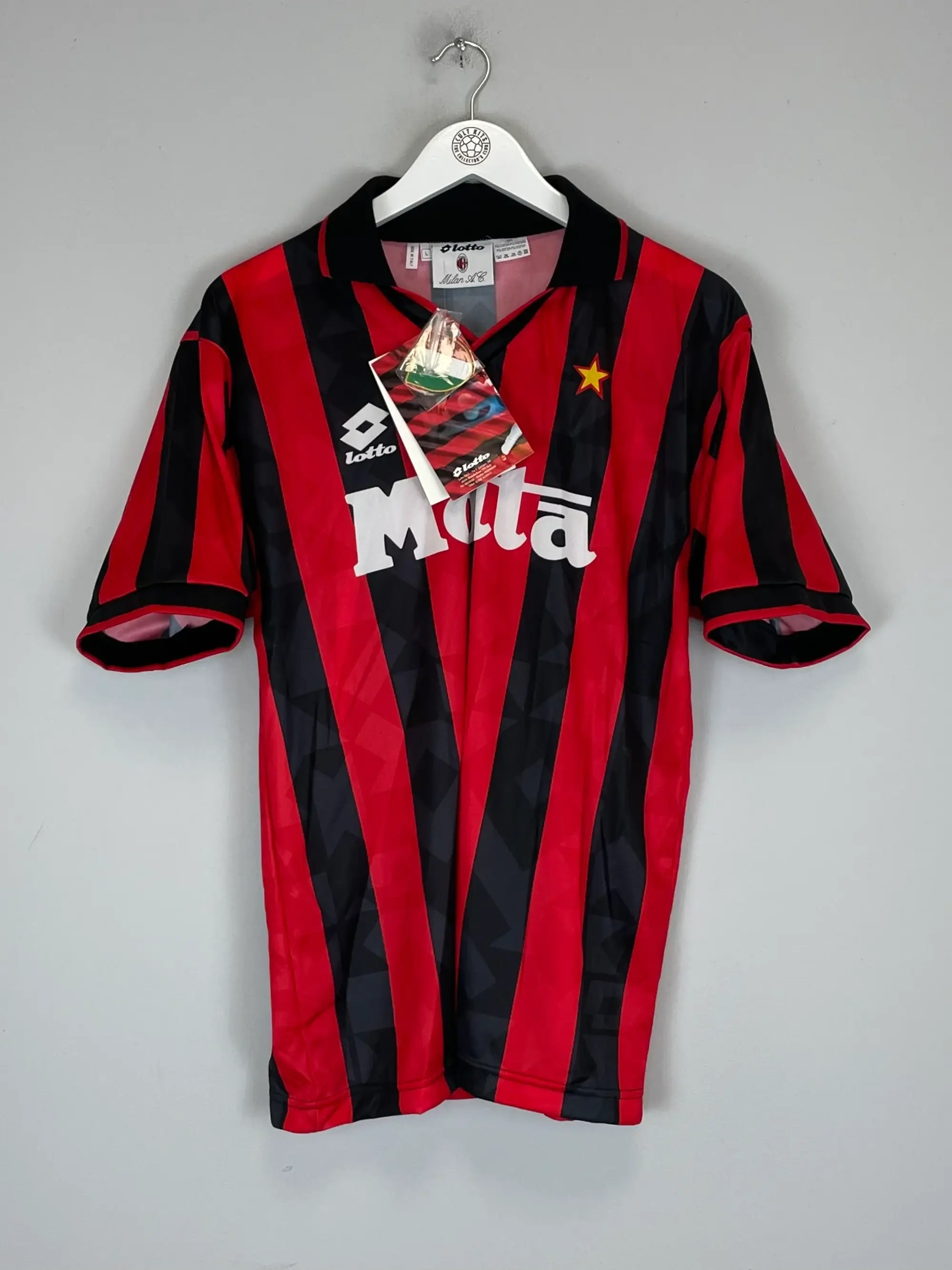 CULT KITS - 1993/94 AC MILAN *BNWT* HOME SHIRT (L) LOTTO