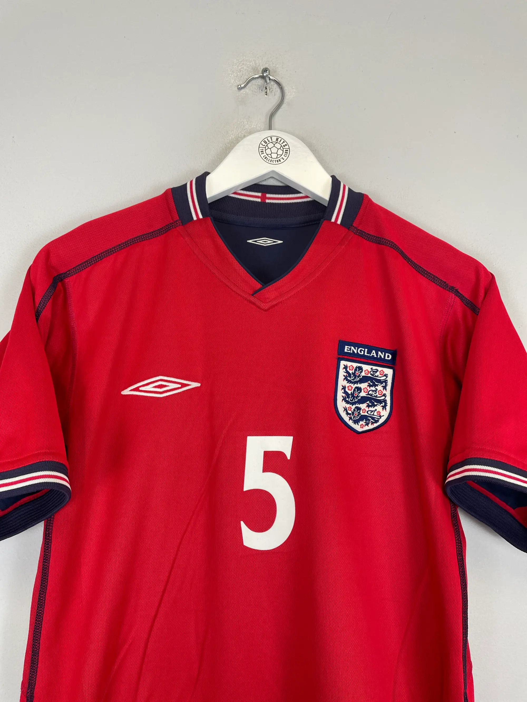 CULT KITS - 2002/04 ENGLAND FERDINAND #5 AWAY SHIRT (S) UMBRO