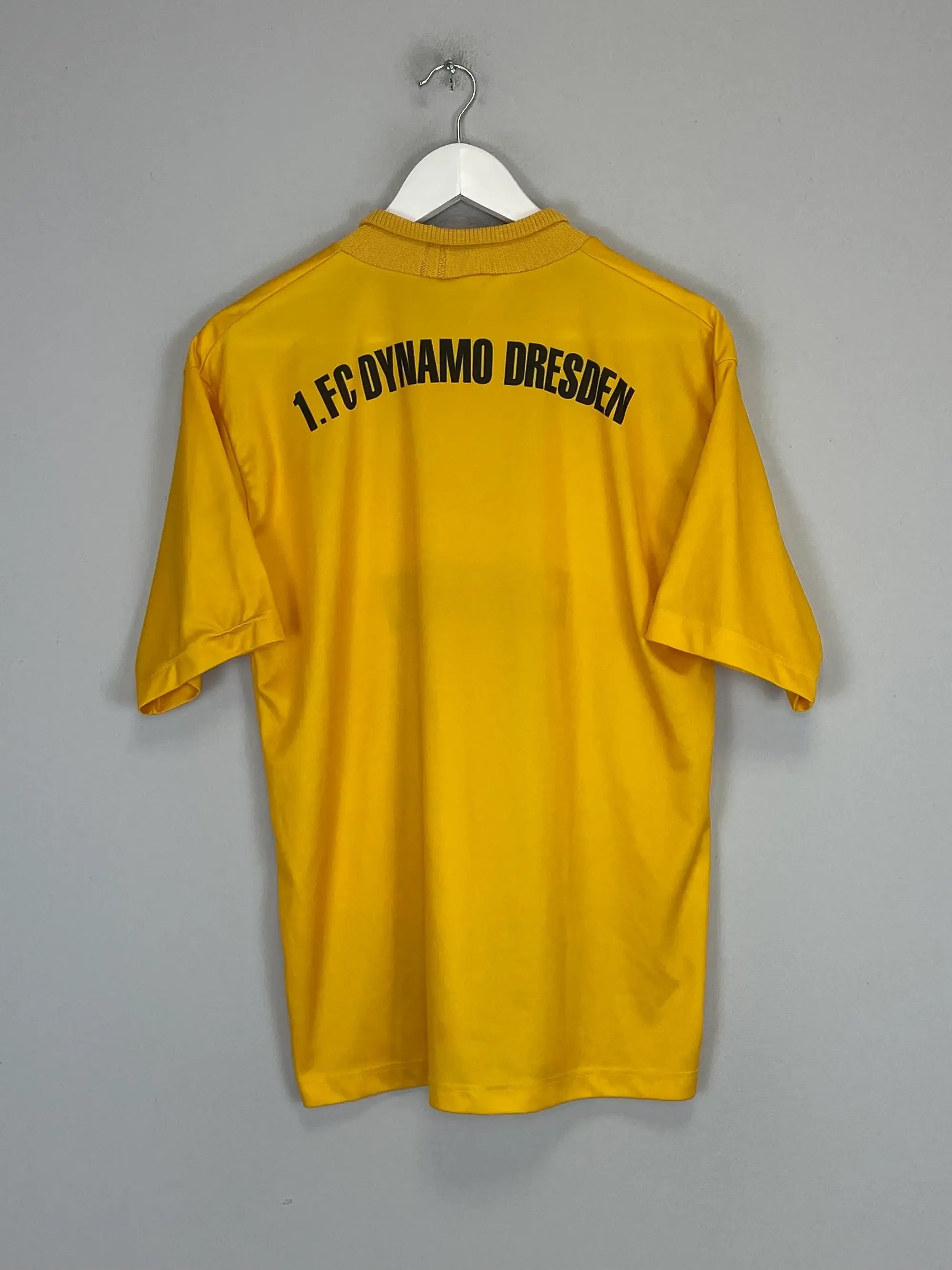 CULT KITS - 2004/05 DYNAMO DRESDEN HOME SHIRT (L) GOOOL