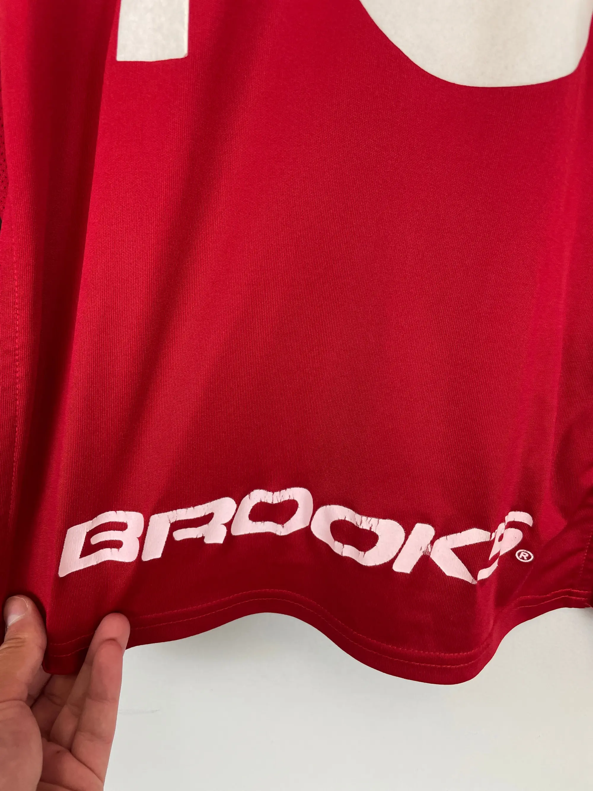 CULT KITS - 2004/05 CHILE #16 L/S HOME SHIRT (L) BROOKS