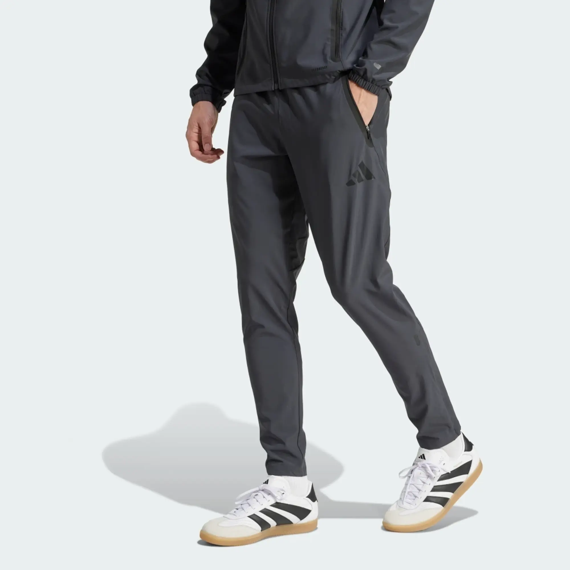 adidas FC Bayern Tiro 25 Competition Vis Tech Travel Pants