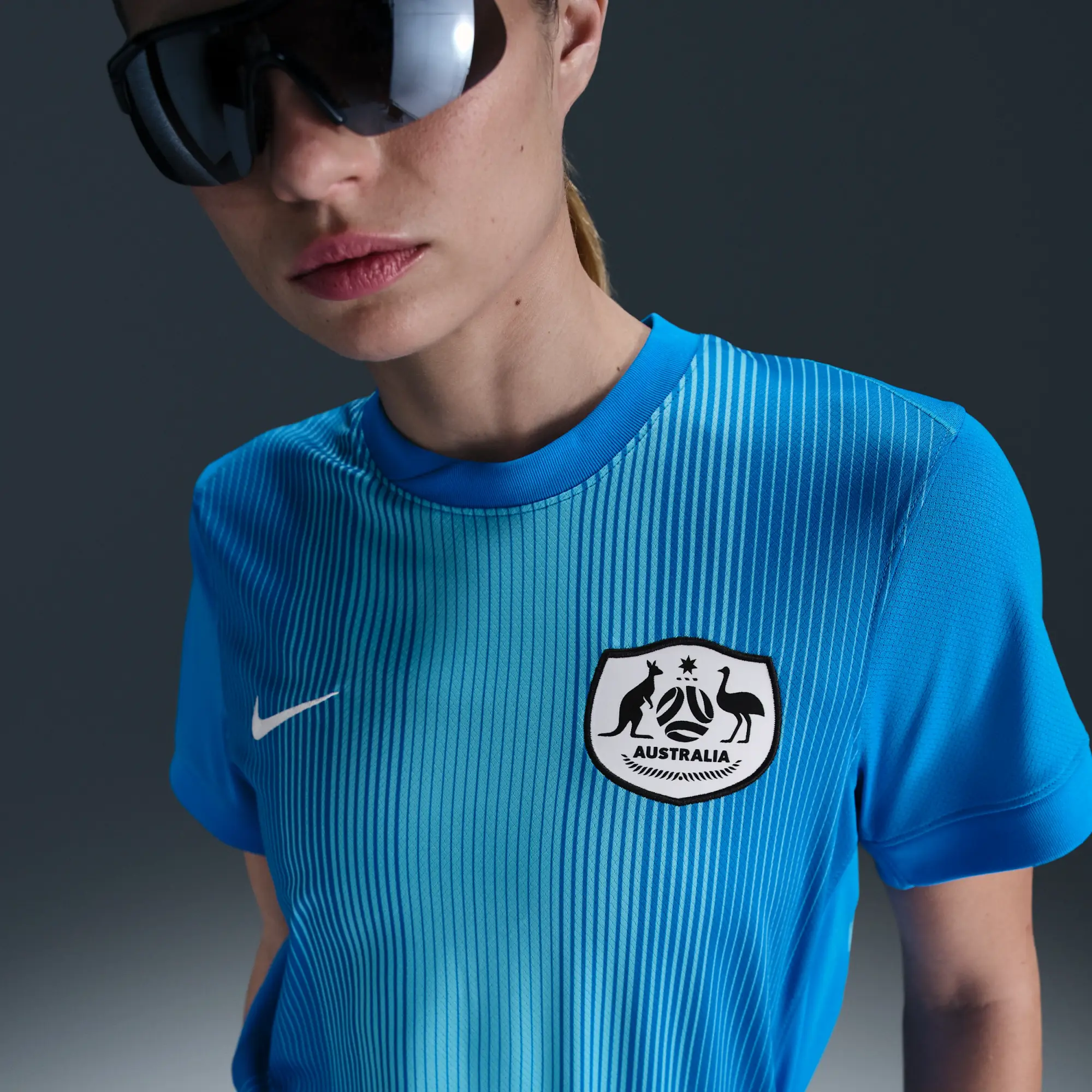 Australia 2025 Stadium Goalkeeper Women's Nike Dri-FIT Football Replica Short-Sleeve Shirt - Blue - Polyester
