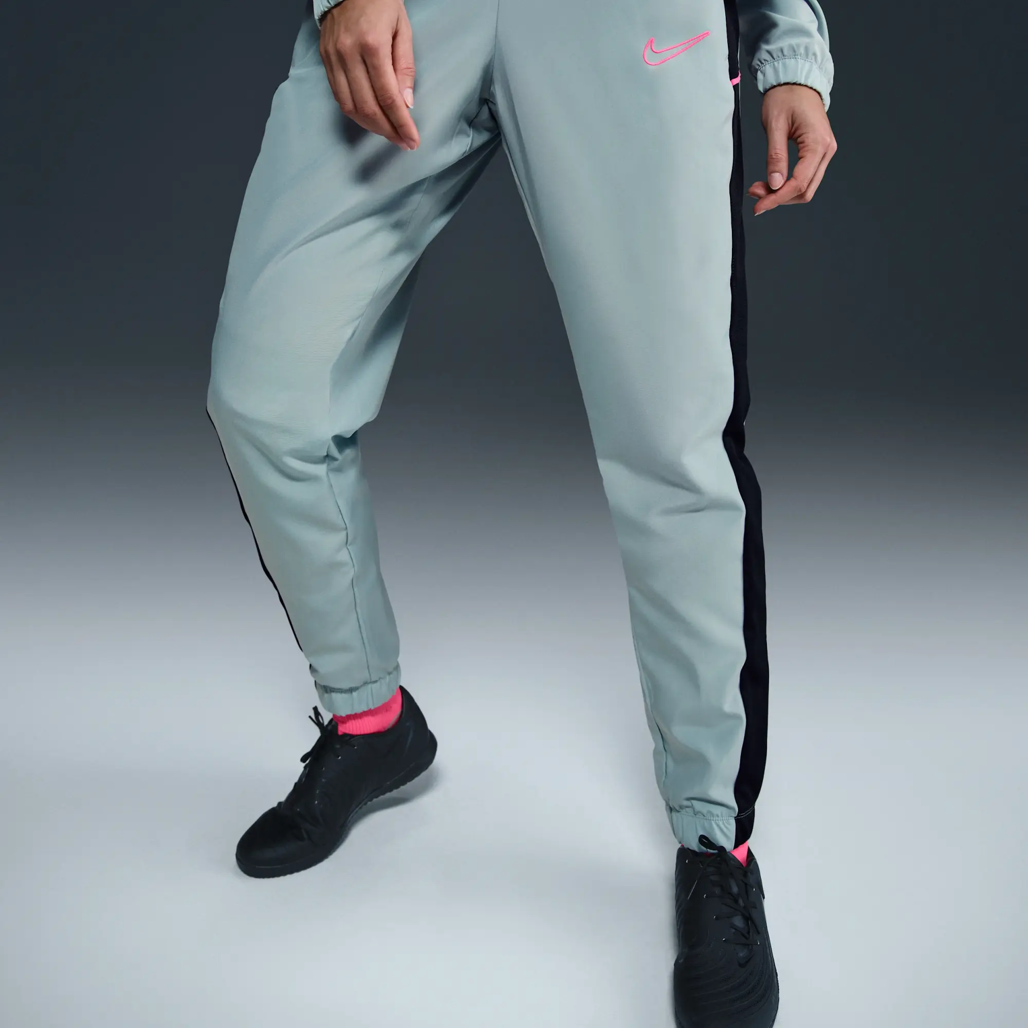 Nike Academy Women's Dri-FIT Woven Football Tracksuit - Grey - Polyester