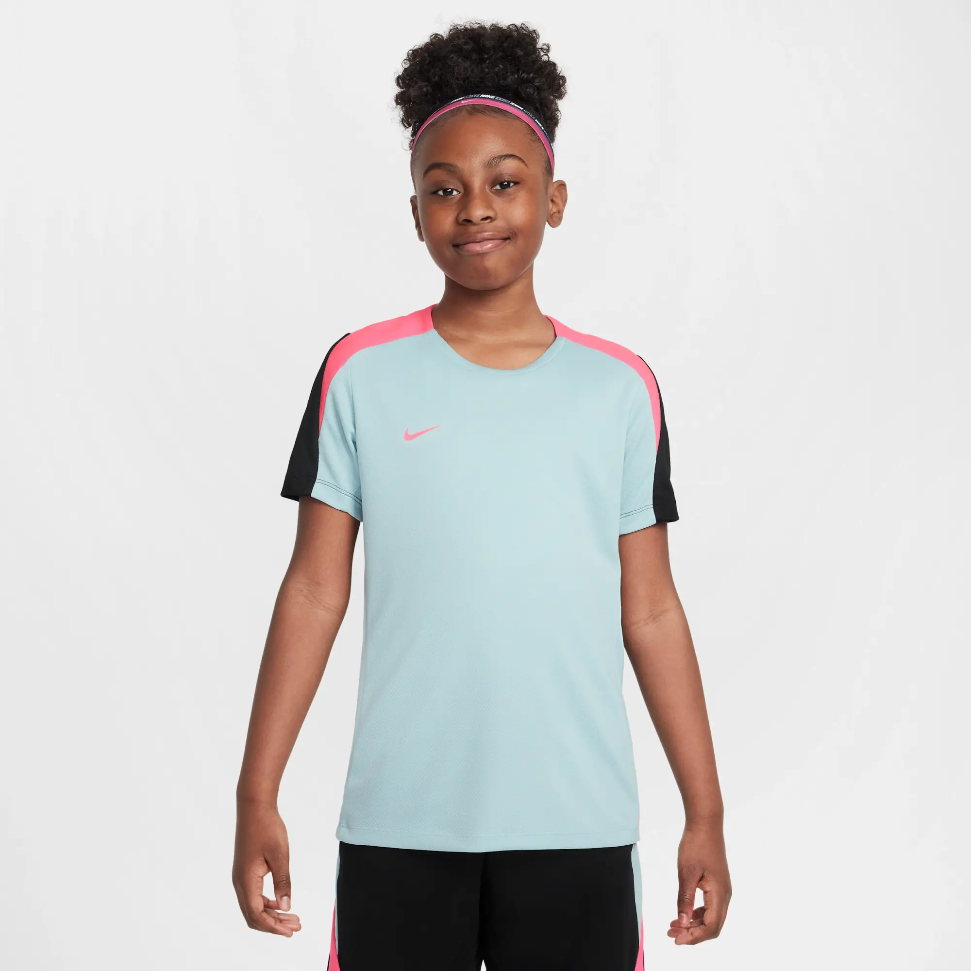 Nike Dri-FIT Strike Older Kids' Short-Sleeve Football Top - Grey - Polyester