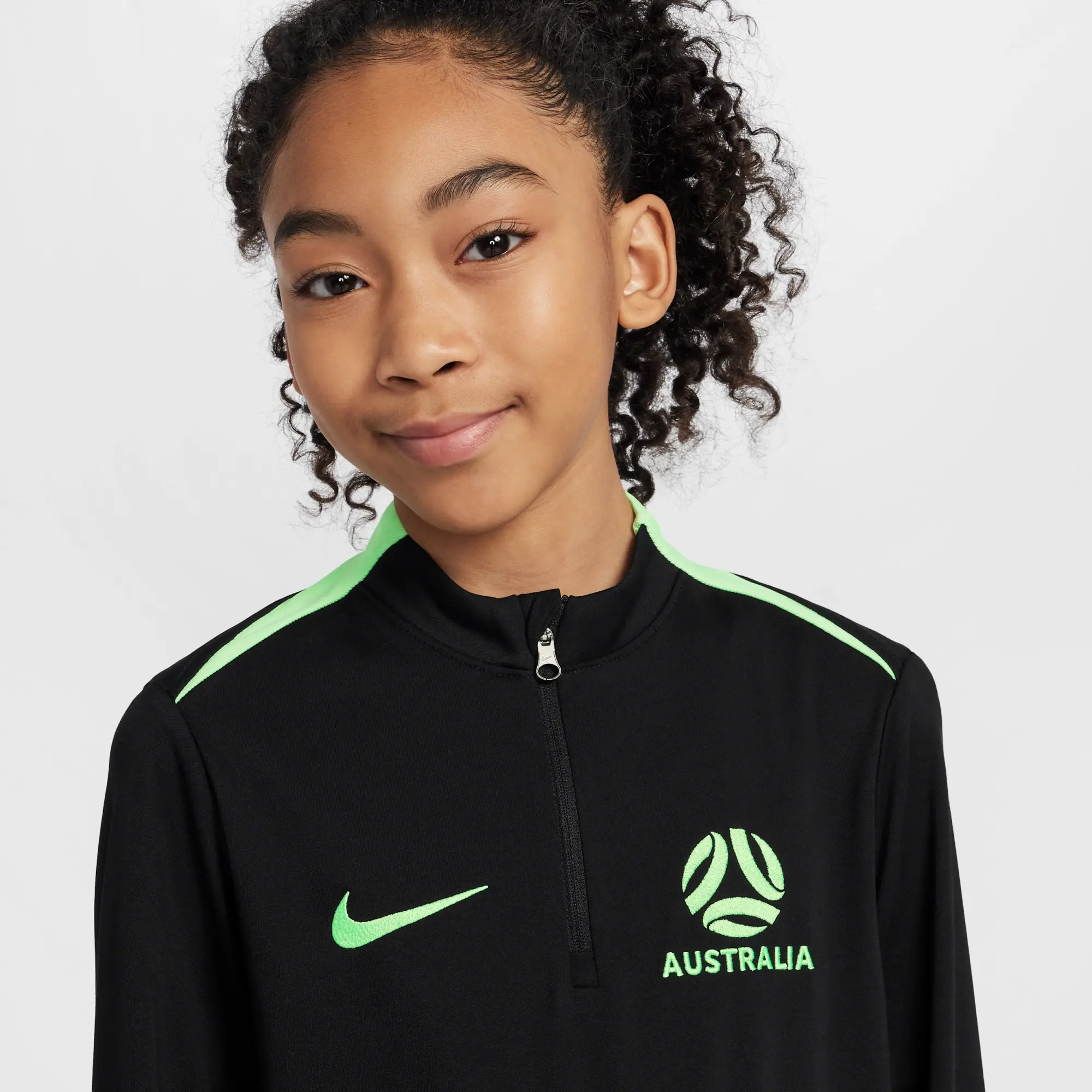 Australia Academy Pro Older Kids' Nike Dri-FIT Football Knit Drill Top - Black - Polyester