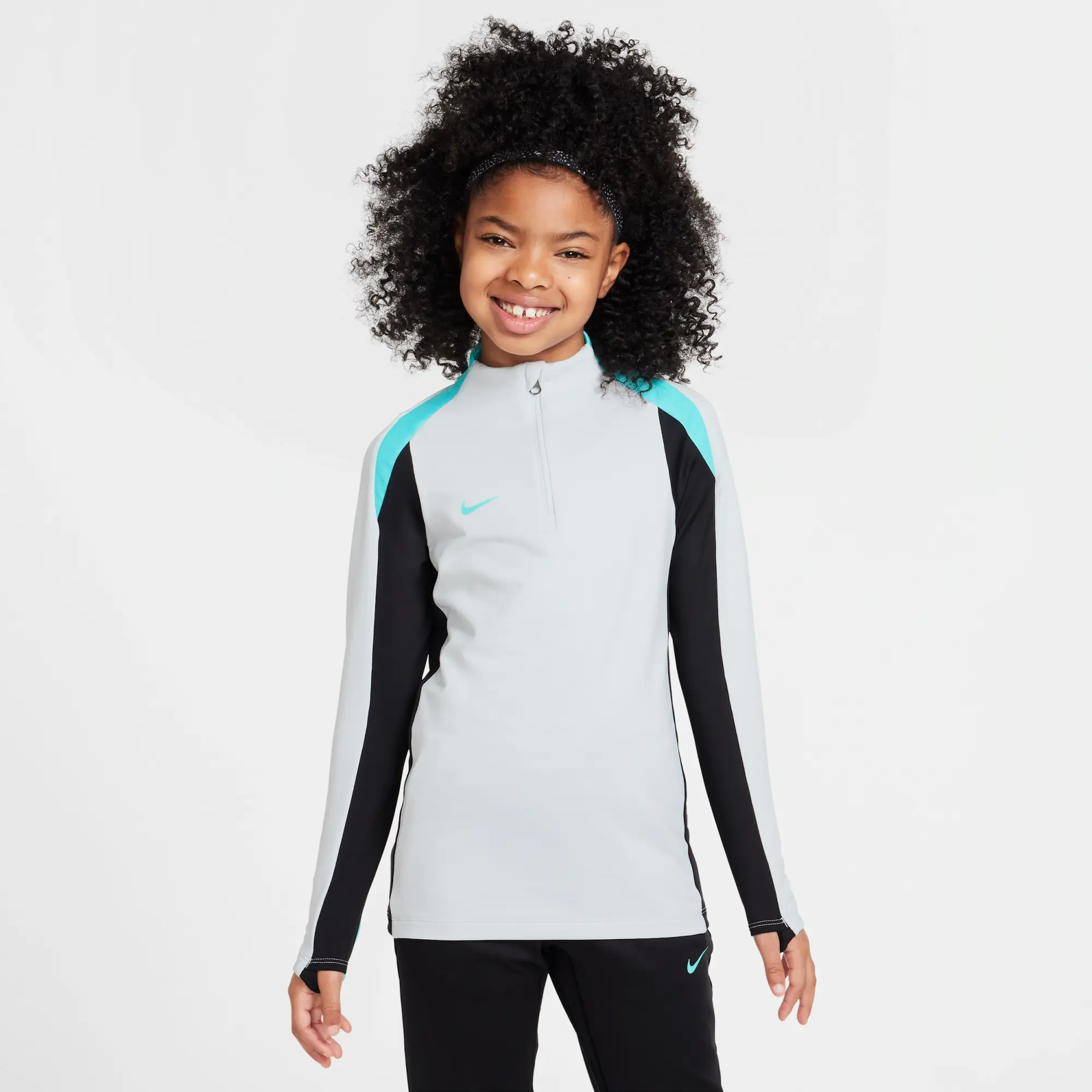 Nike Dri-FIT Strike Older Kids' Football Drill Top - Grey - Polyester/Elastane
