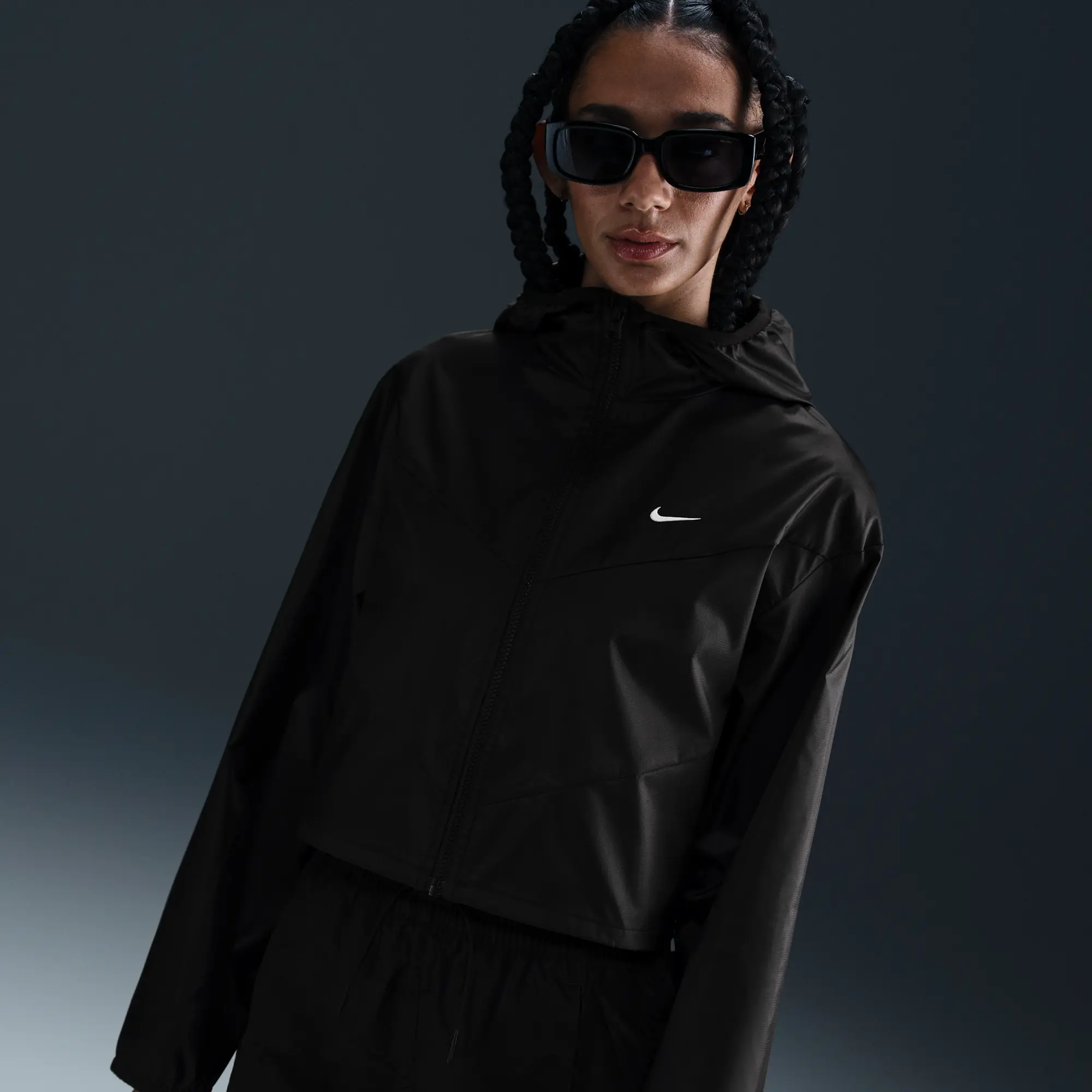 Nike Sportswear Windrunner Women's Loose Woven Hooded Jacket - Black - Polyester