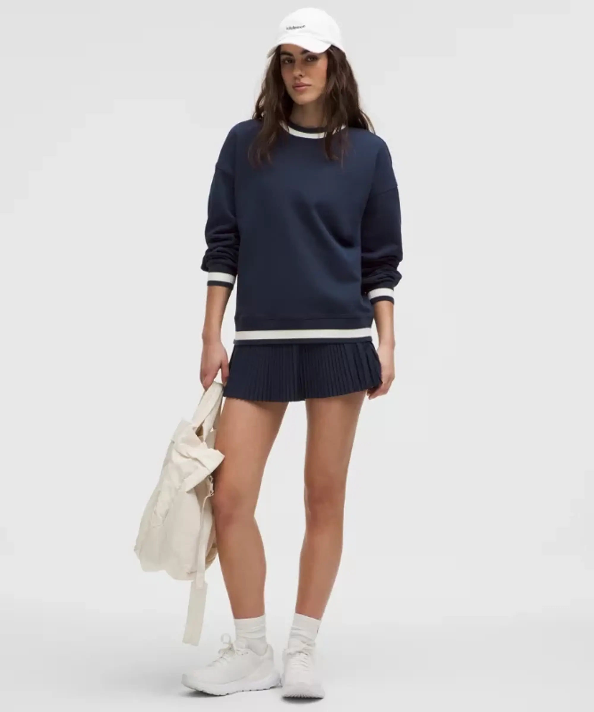 lululemon – Women's Perfectly Oversized Ringer Crew Sweatshirt – Color Blue – Size L