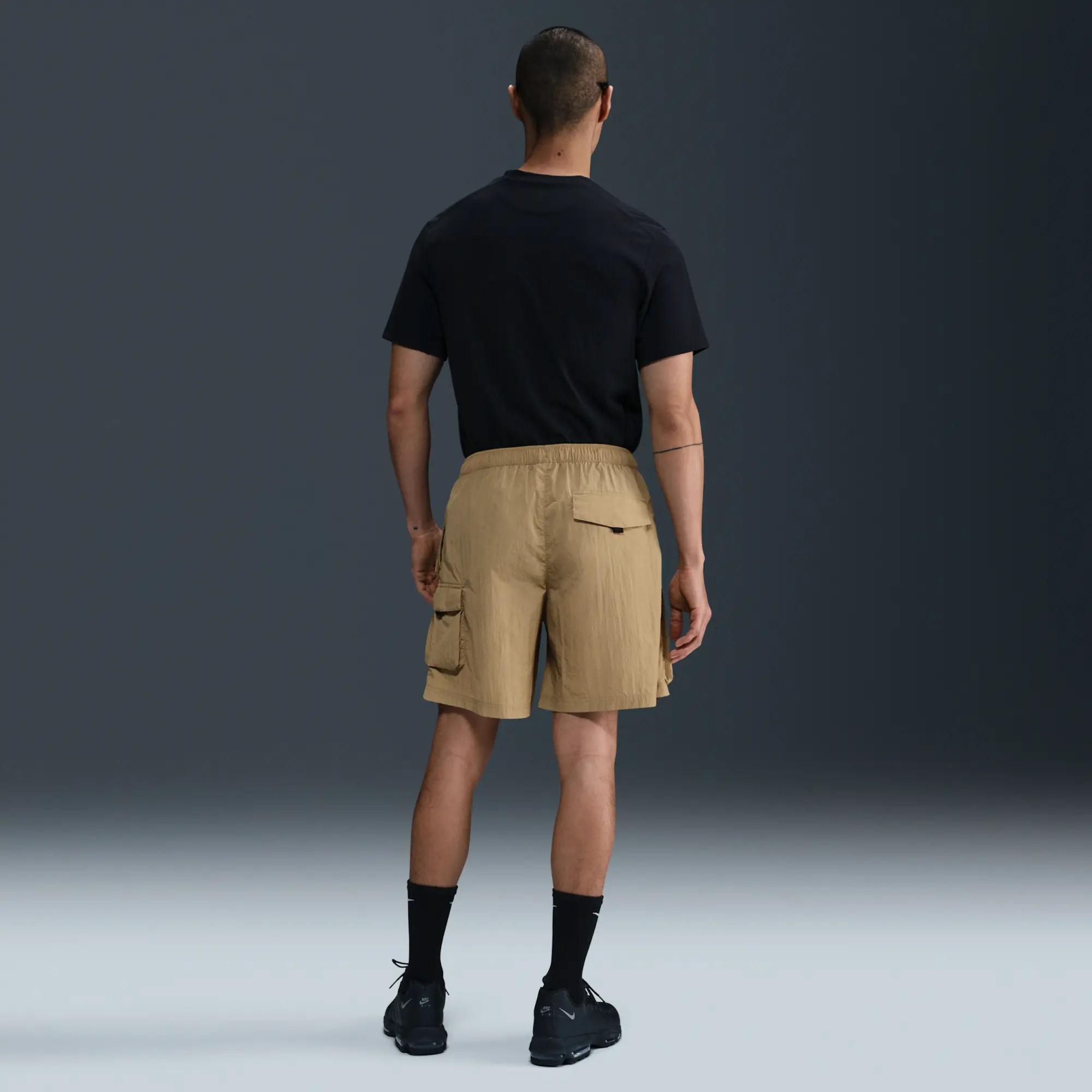 Nike Tech Men's Woven Cargo Shorts - Brown - Nylon