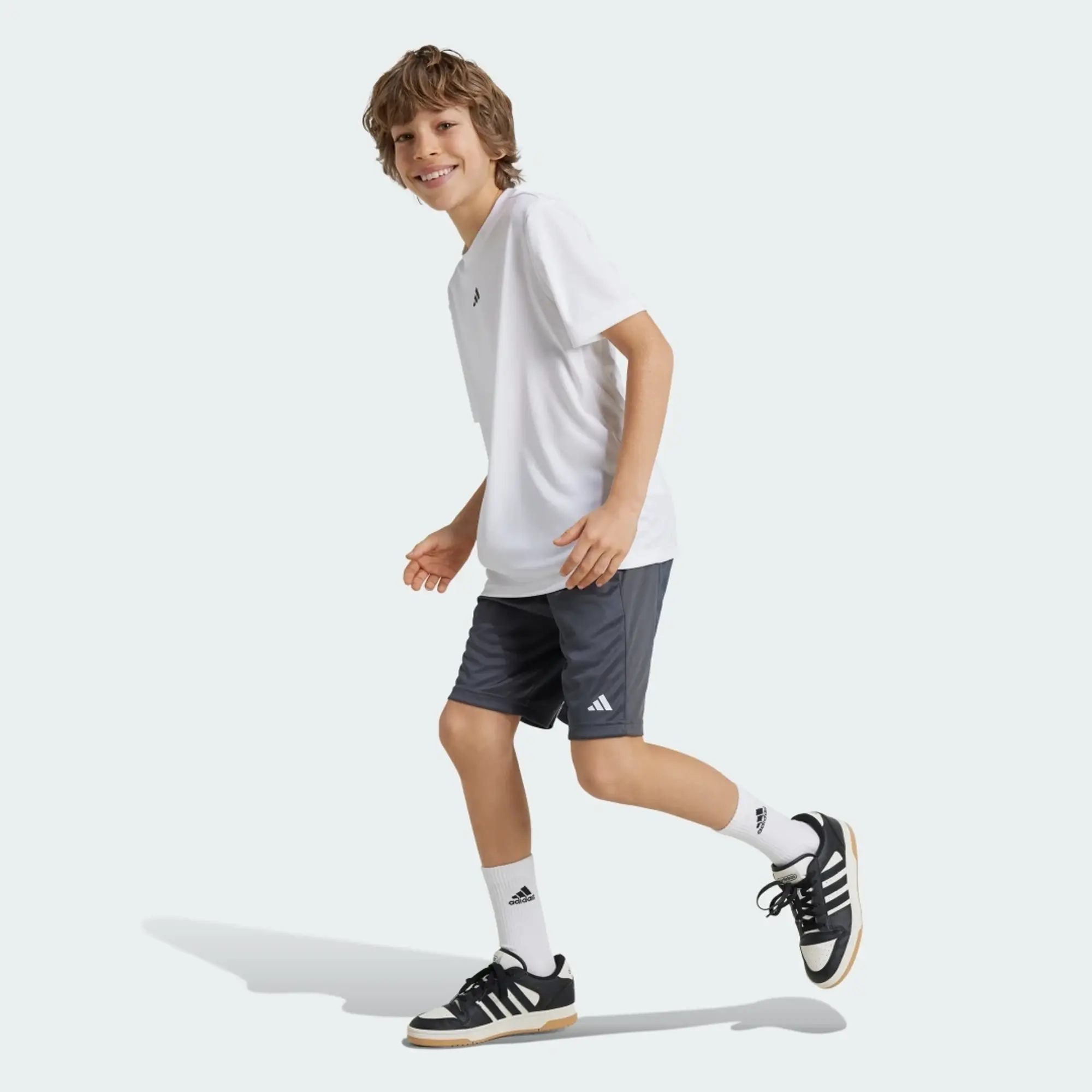 adidas Train Essentials Logo Regular Fit Shorts Kids