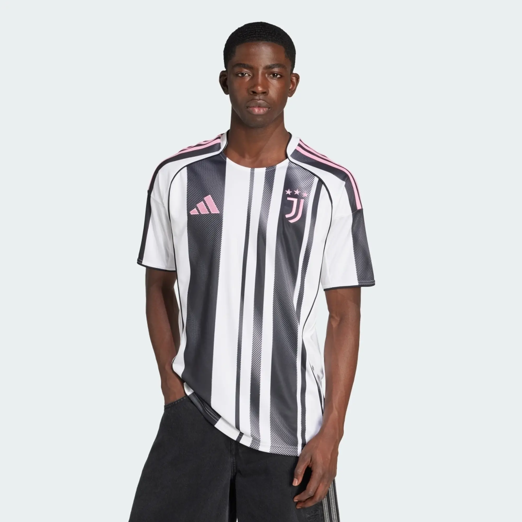 adidas Juventus 25/26 Home Jersey