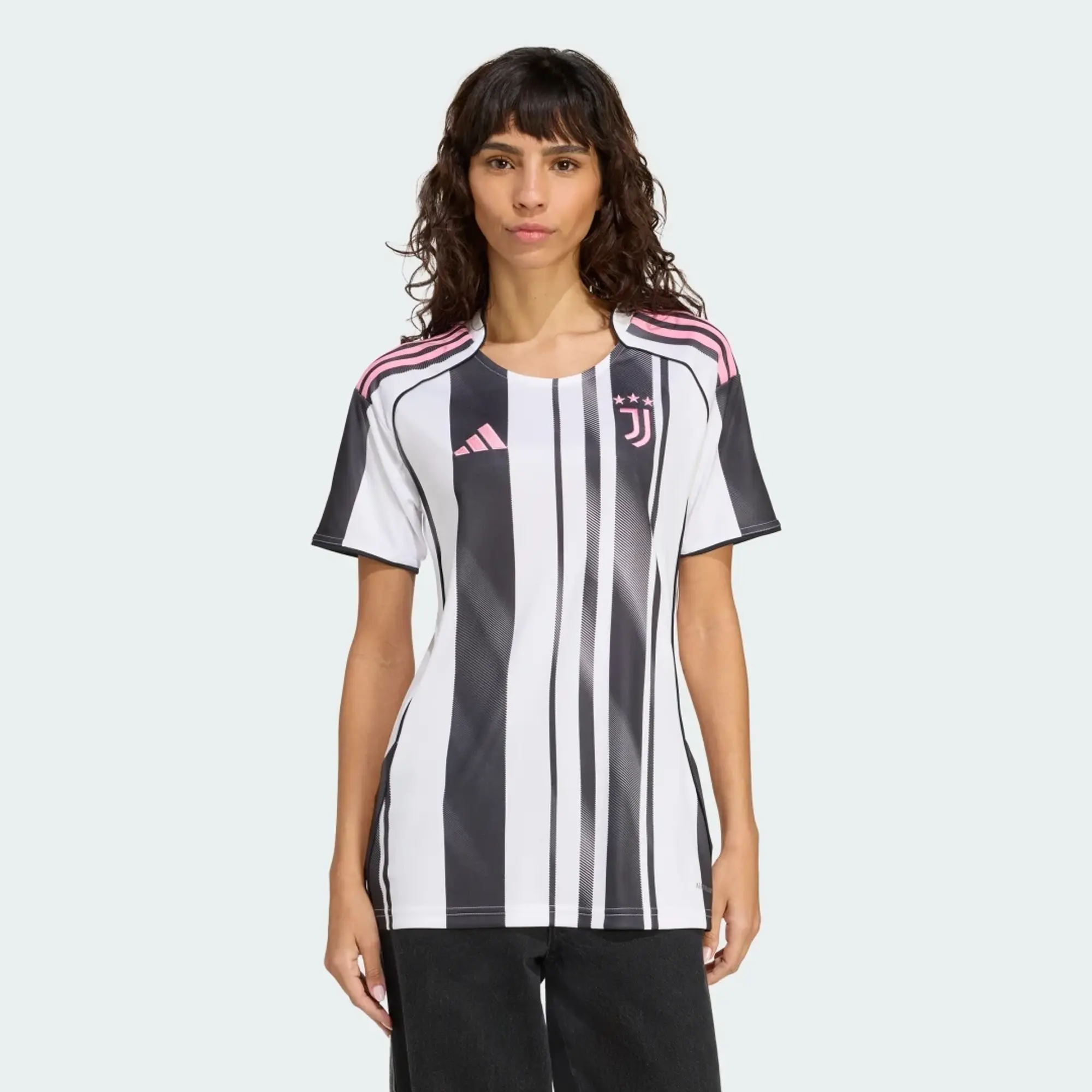 adidas Juventus 25/26 Home Jersey