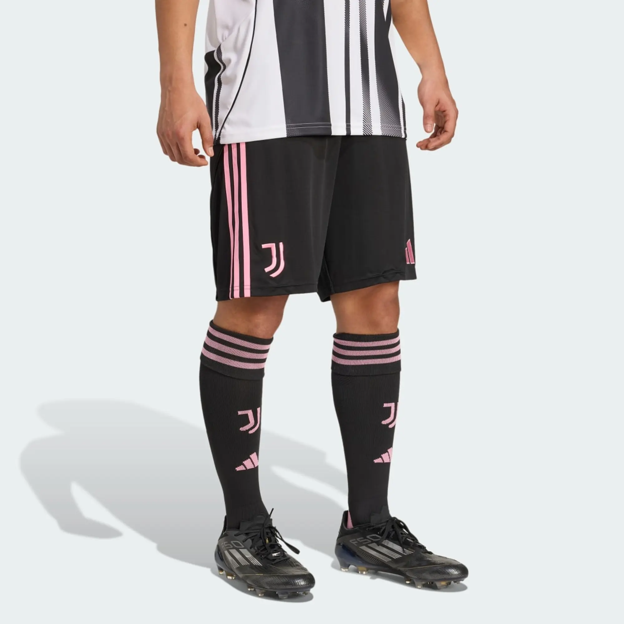 adidas Juventus 25/26 Home Shorts