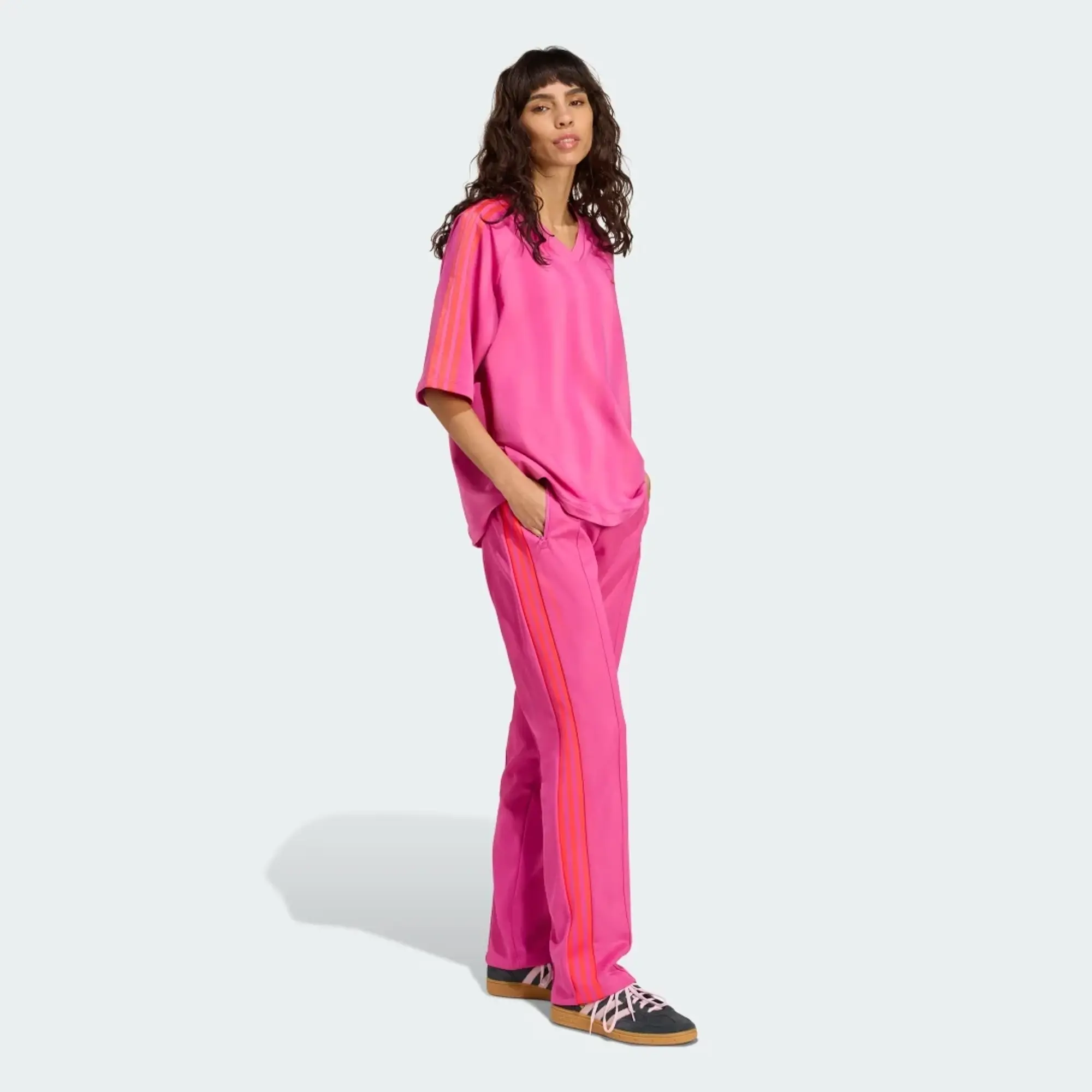 adidas Loose Linear T-Shirt
