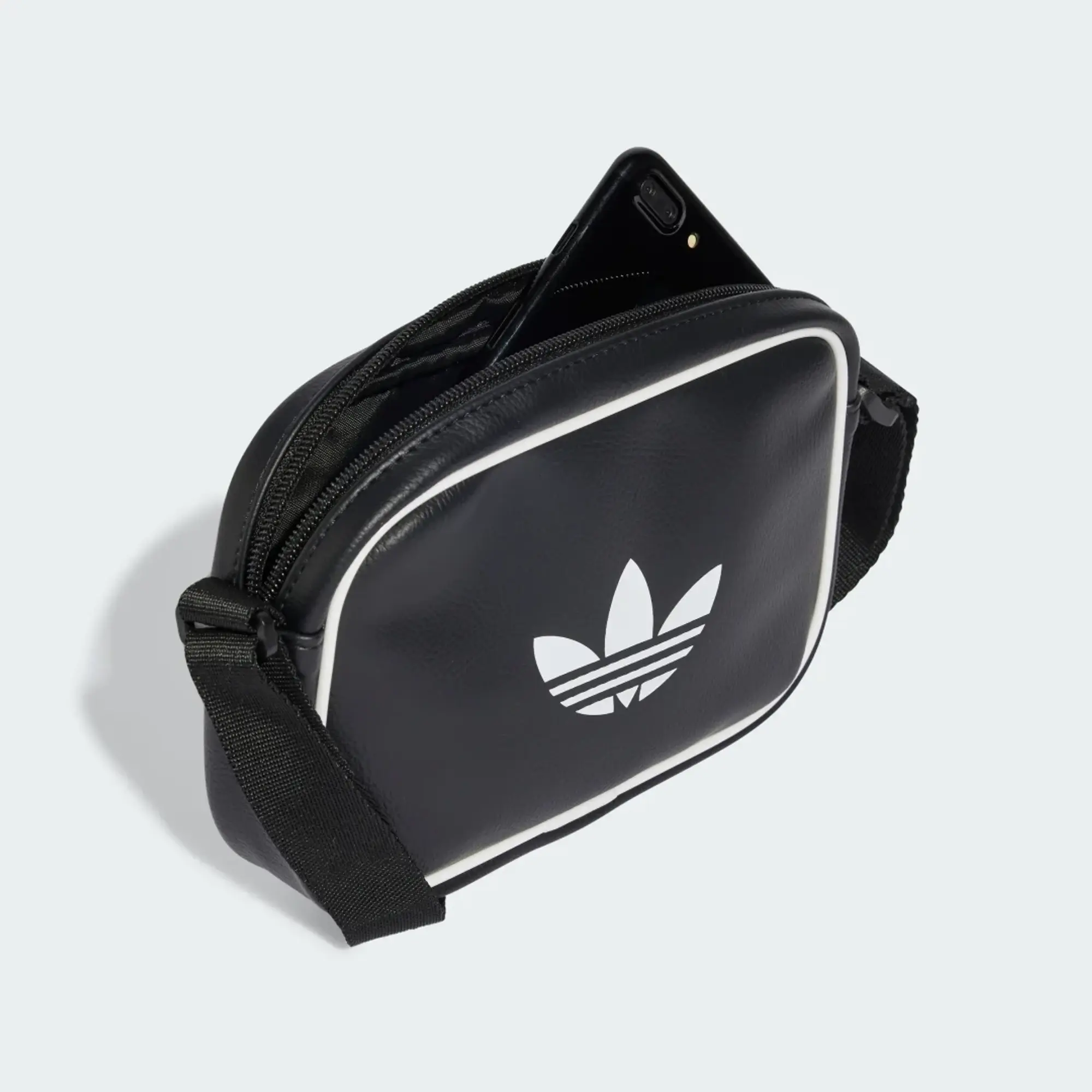 adidas Adicolor Classic Mini Airliner