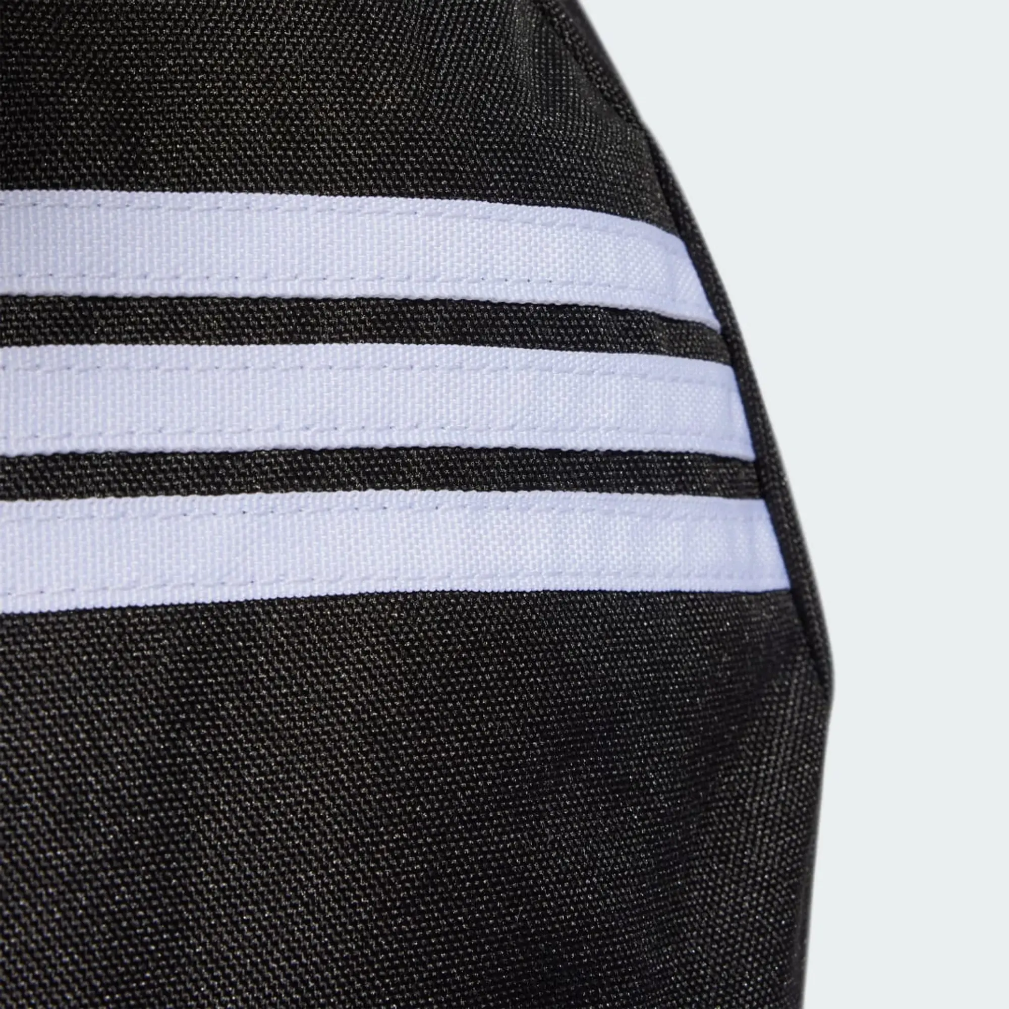 adidas Classic 3-Stripes Horizontal