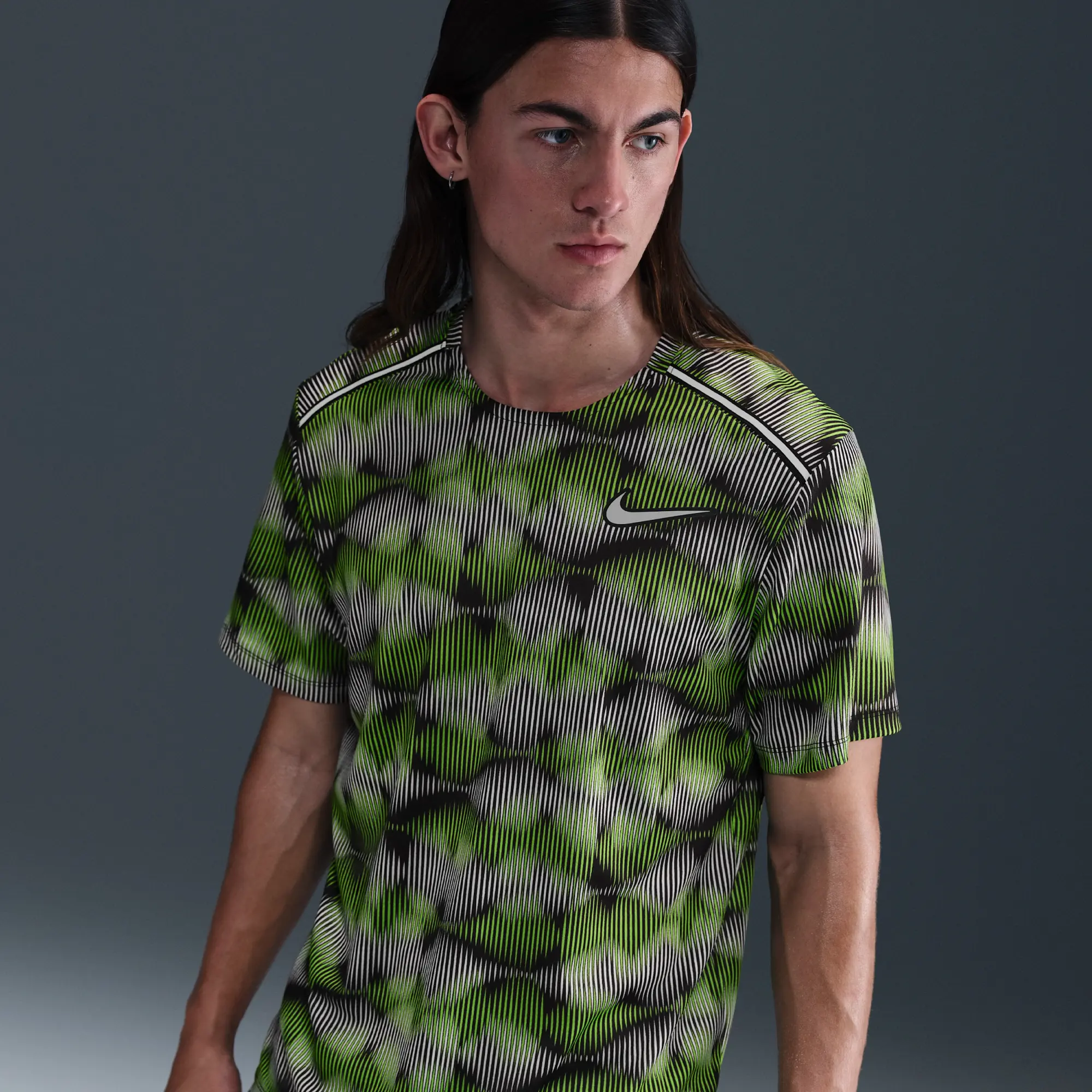 Nike Miler Men's Short-Sleeve Running Top - Black - Polyester