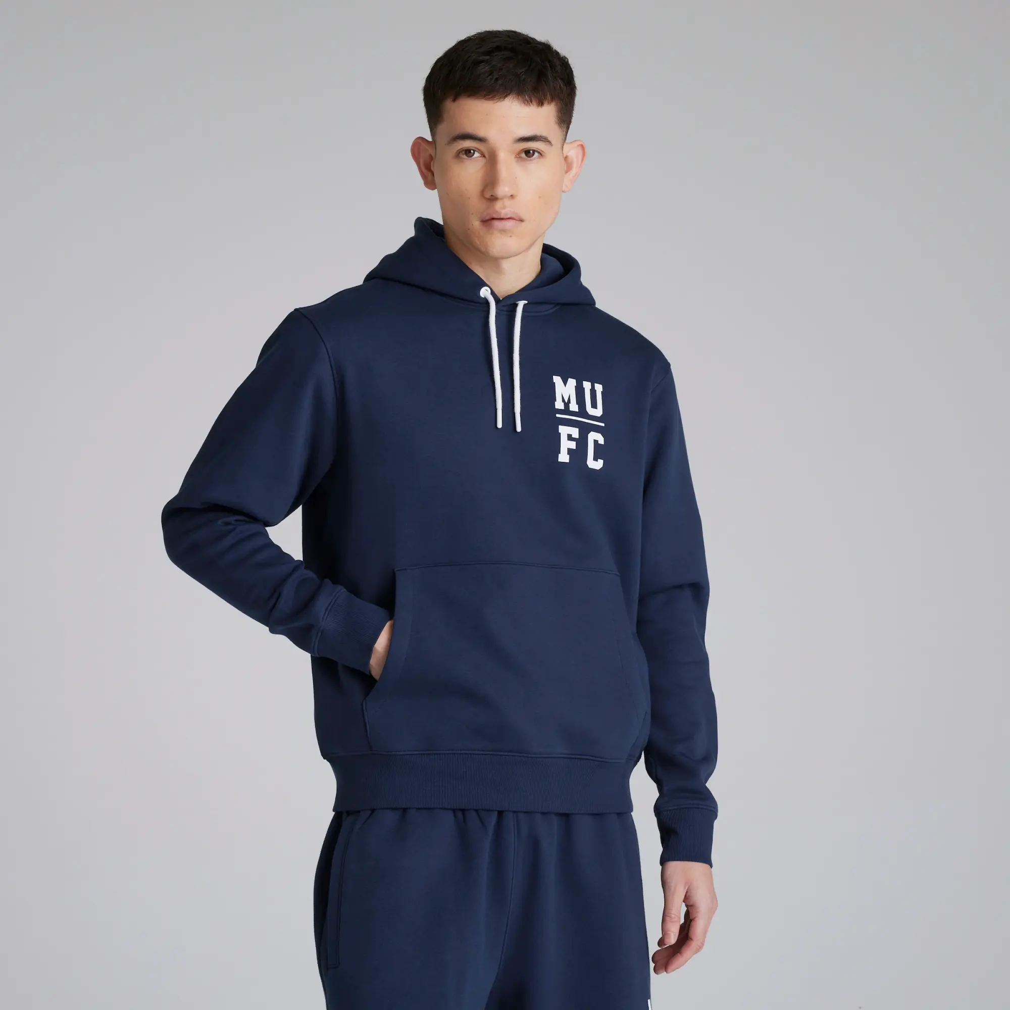 Manchester United Mens Varsity Back Print Overhead Hoodie Navy