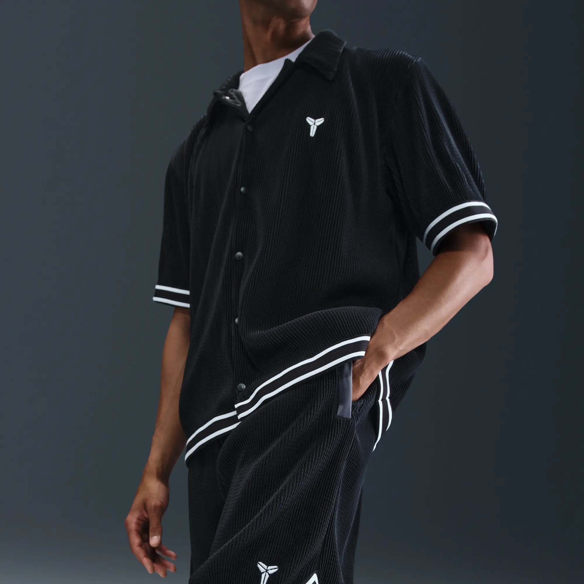 Nike Kobe Men's Pleated Basketball Shorts - Black - Polyester