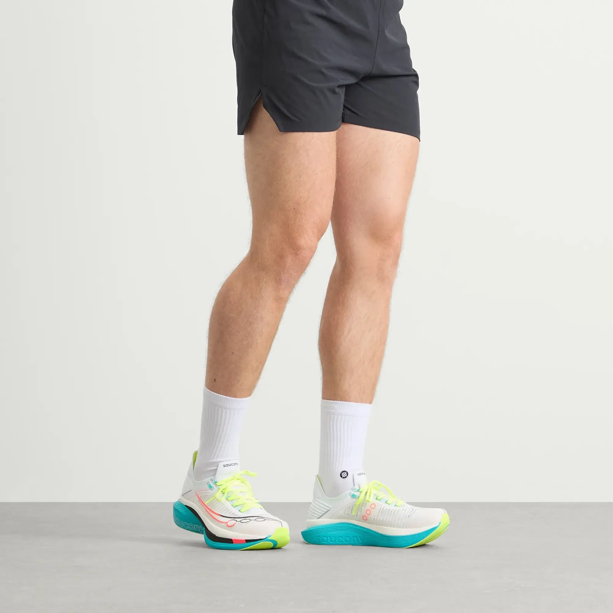 Saucony - Endorphin Elite 2 in White