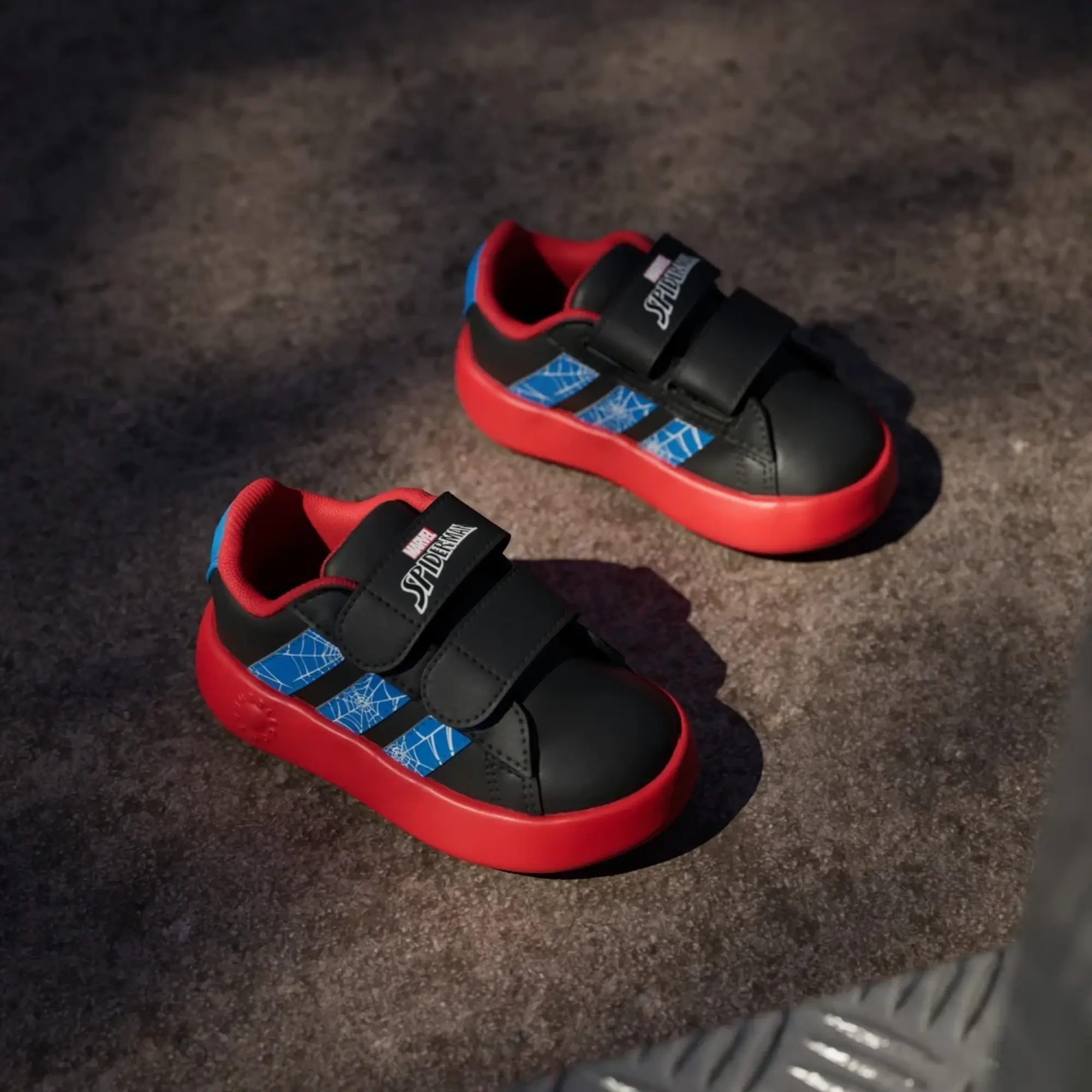 adidas adidas x Marvel Spider-Man Grand Court Shoes Kids