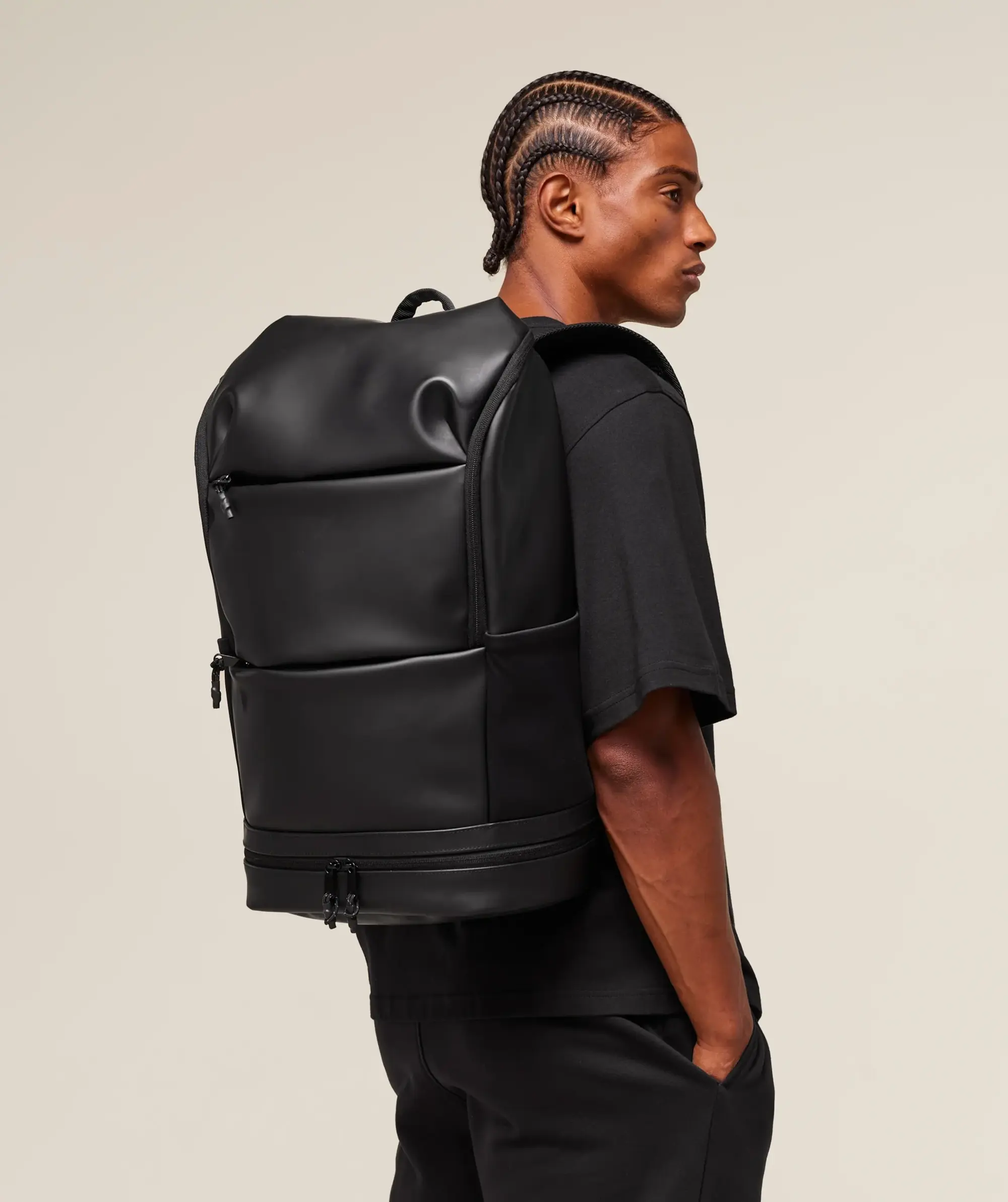  Sleek Backpack - Black