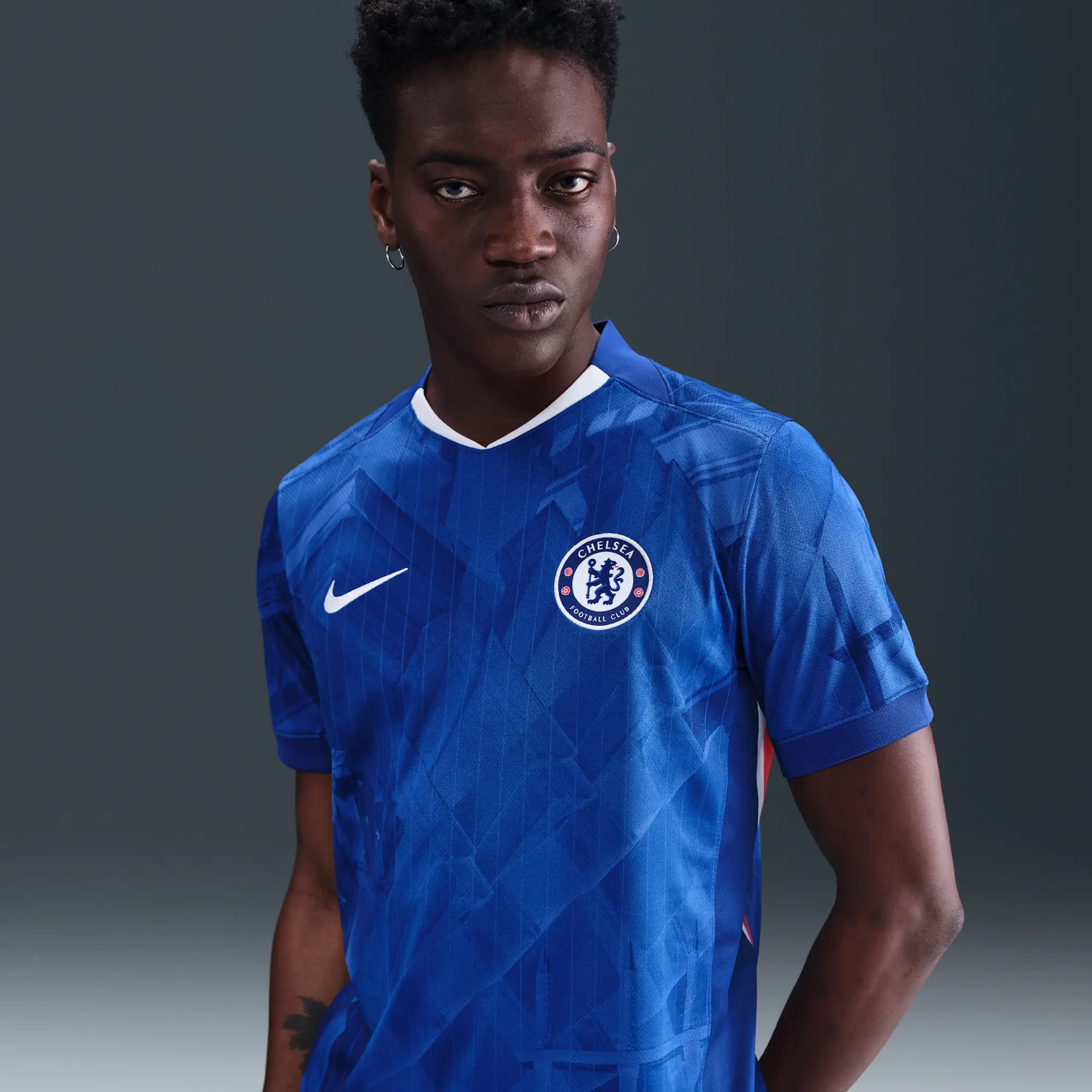 Chelsea F.C. 2025/26 Stadium Home Men's Nike Dri-FIT Football Replica Shirt - Blue - Polyester