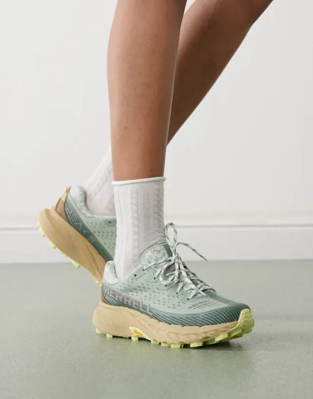 Merrell - Agility Peak 5 GORE-TEX® in Green | J068368 | FOOTY.COM