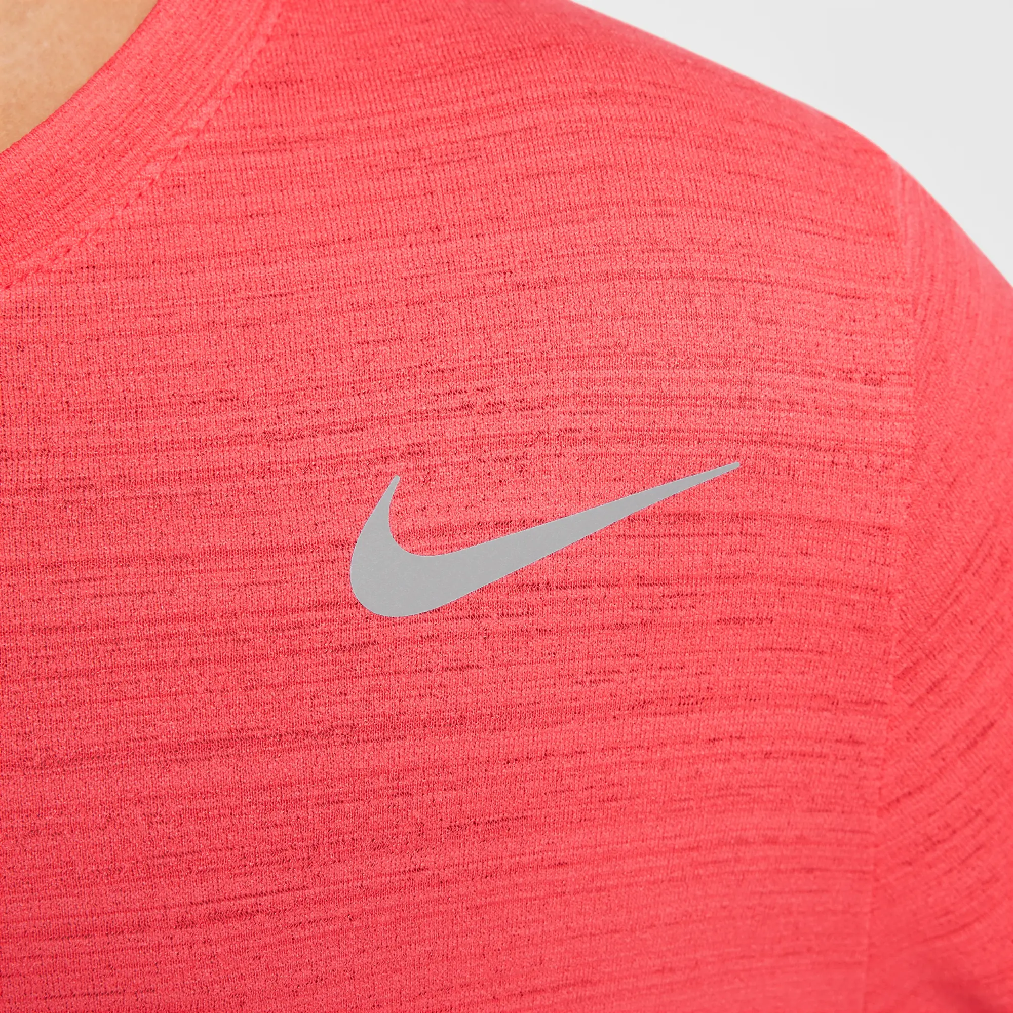 Nike Dri-FIT Miler Older Kids' (Boys') Training Top - Red - Polyester