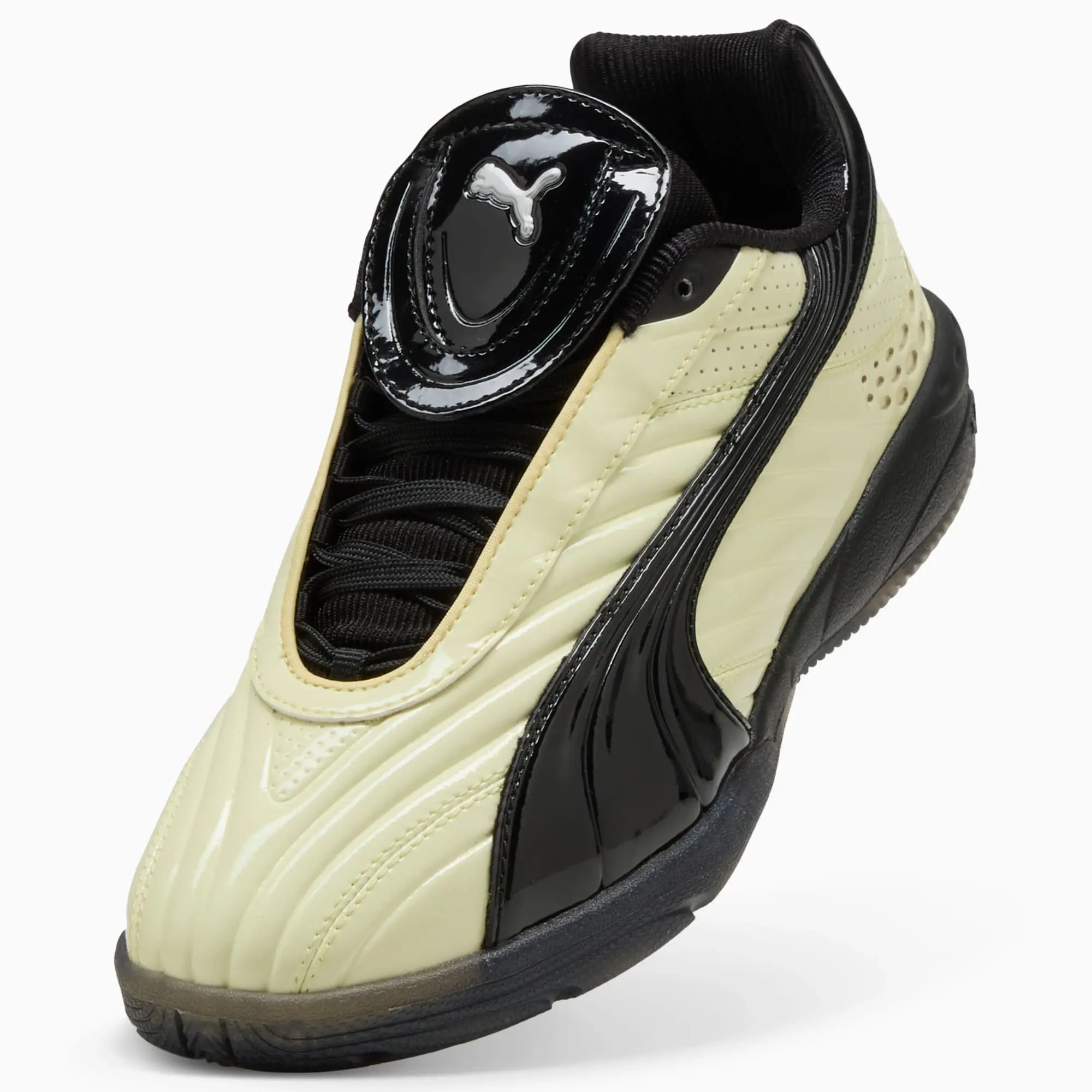 PUMA V-S2 The Game Is Yours Sneakers Women, Gold Moon/Black, size 3