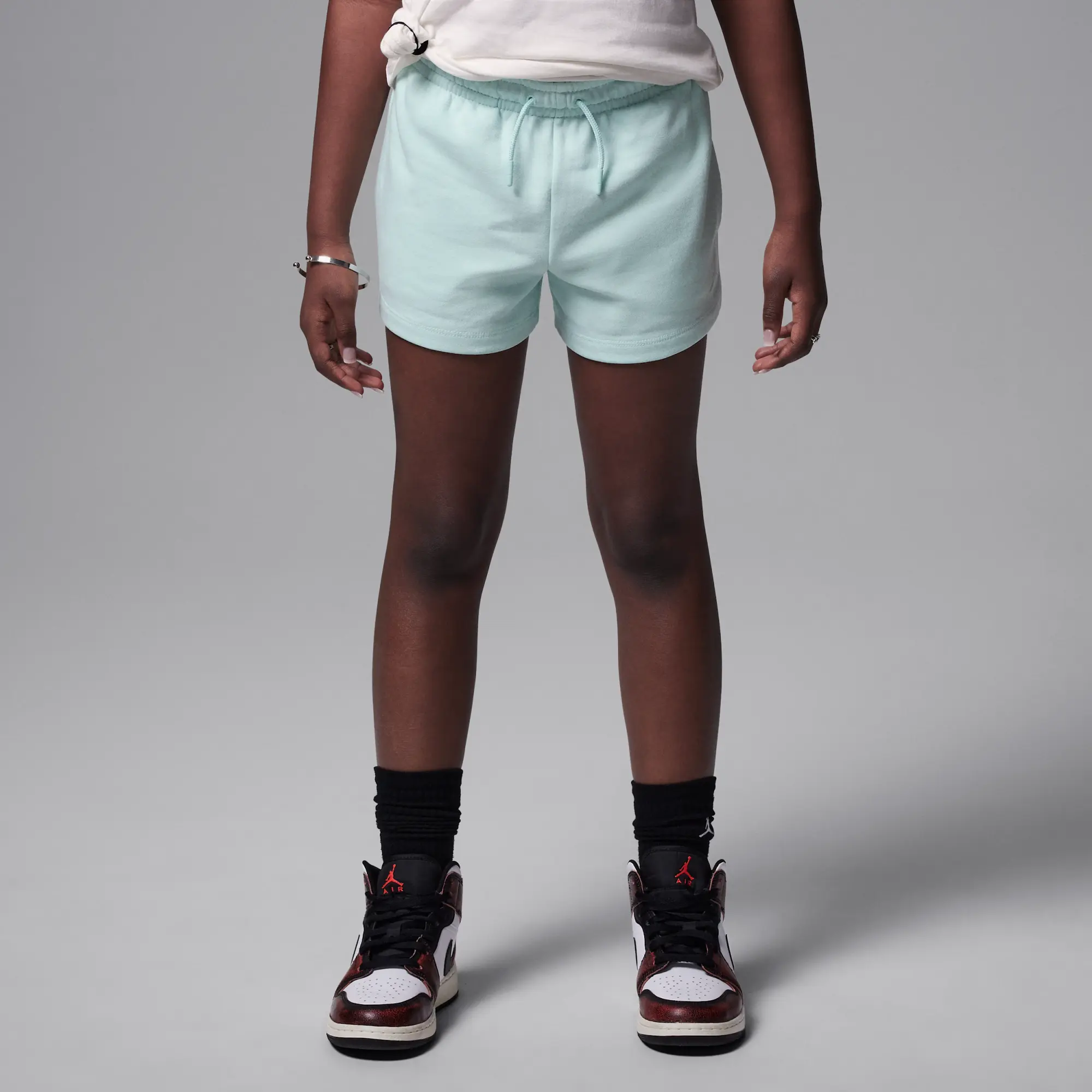 Nike Jordan Brooklyn Essentials Older Kids' French Terry Shorts - Green