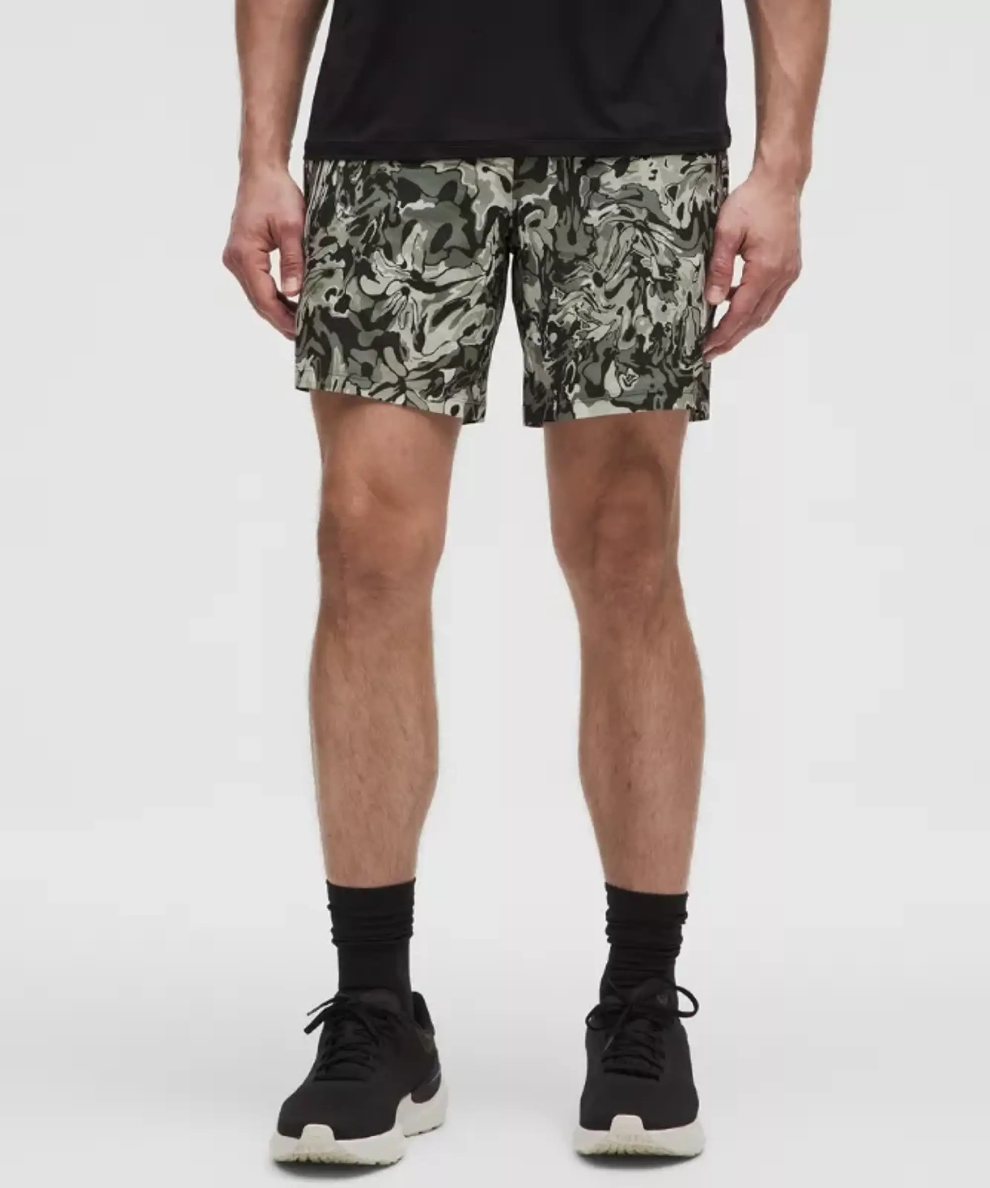 lululemon – Men's Pace Breaker Linerless Shorts – 7" – Color Green – Size 3XL
