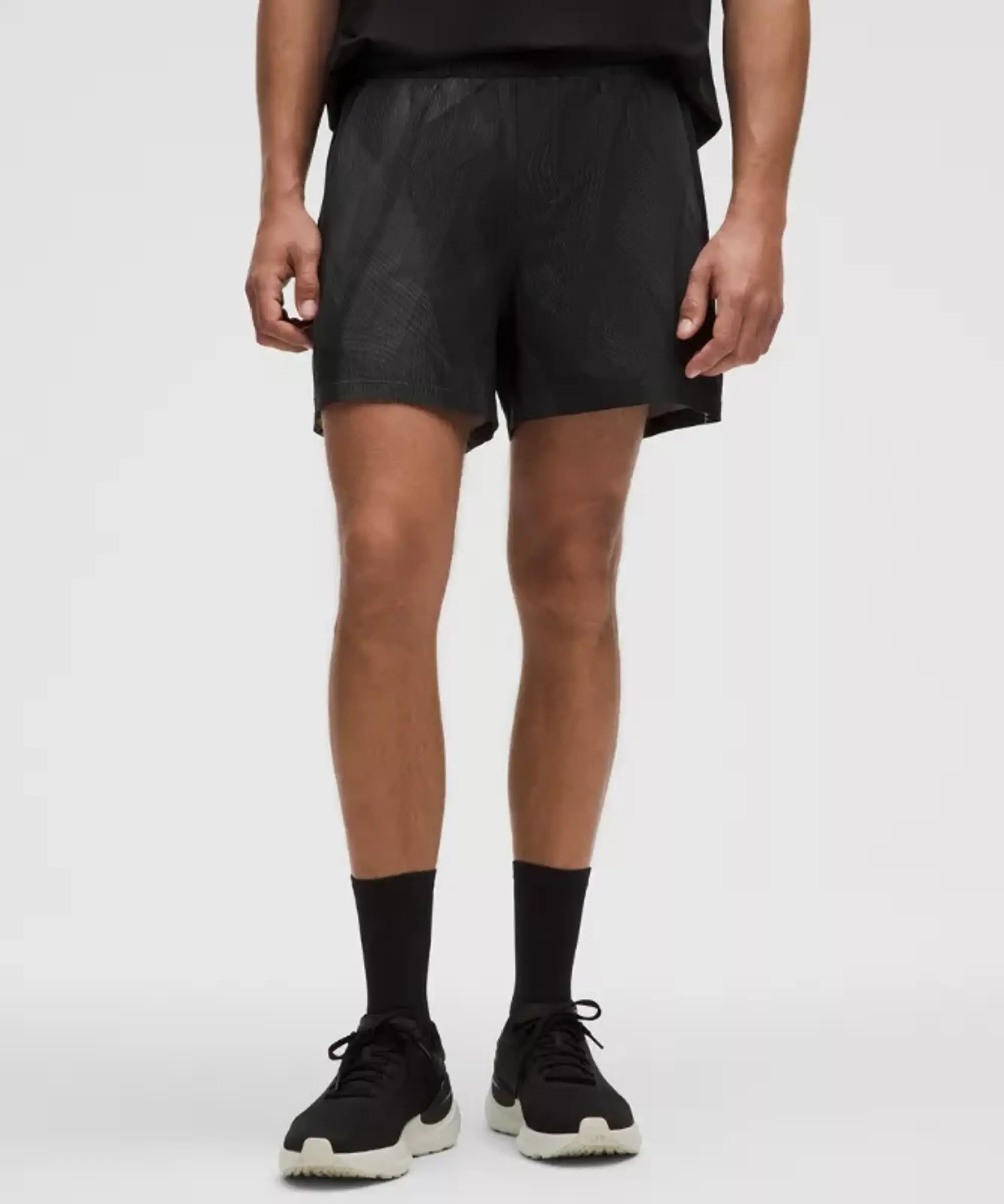 lululemon – Men's Pace Breaker Lined Shorts – 5" – Color Black – Size L