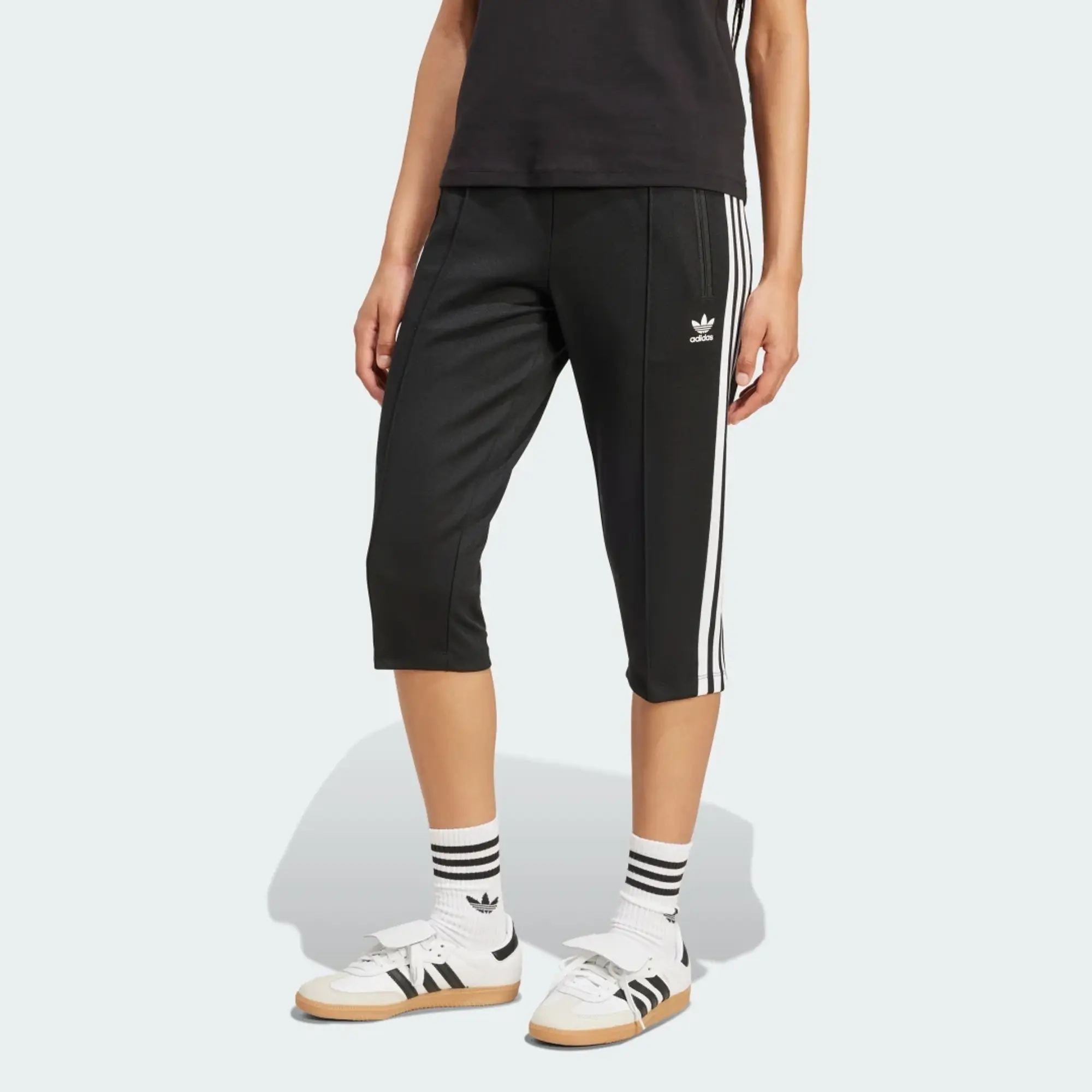 adidas Adicolor 3-Stripes Capri Track Pant